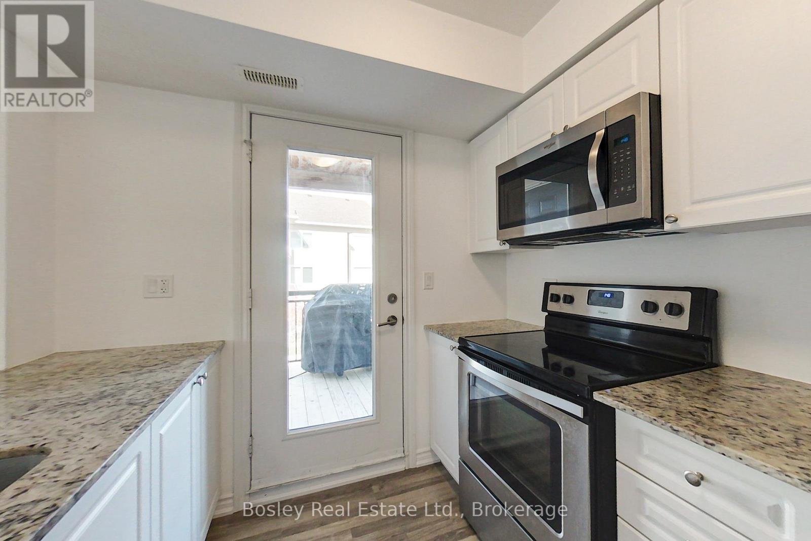 208 - 2 Cove Court, Collingwood, Ontario  L9Y 0J6 - Photo 5 - S12437644
