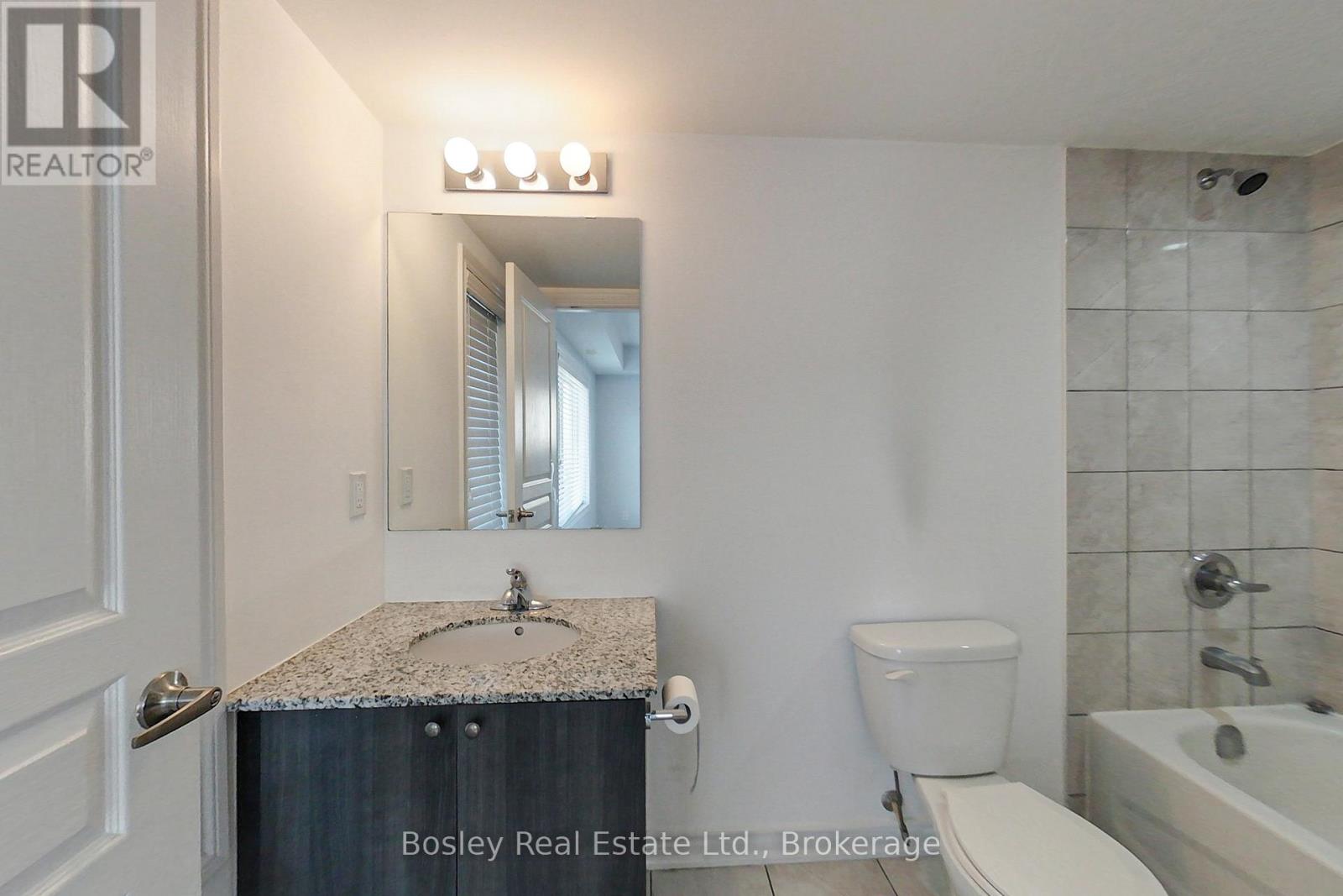 208 - 2 Cove Court, Collingwood, Ontario  L9Y 0J6 - Photo 7 - S12437644