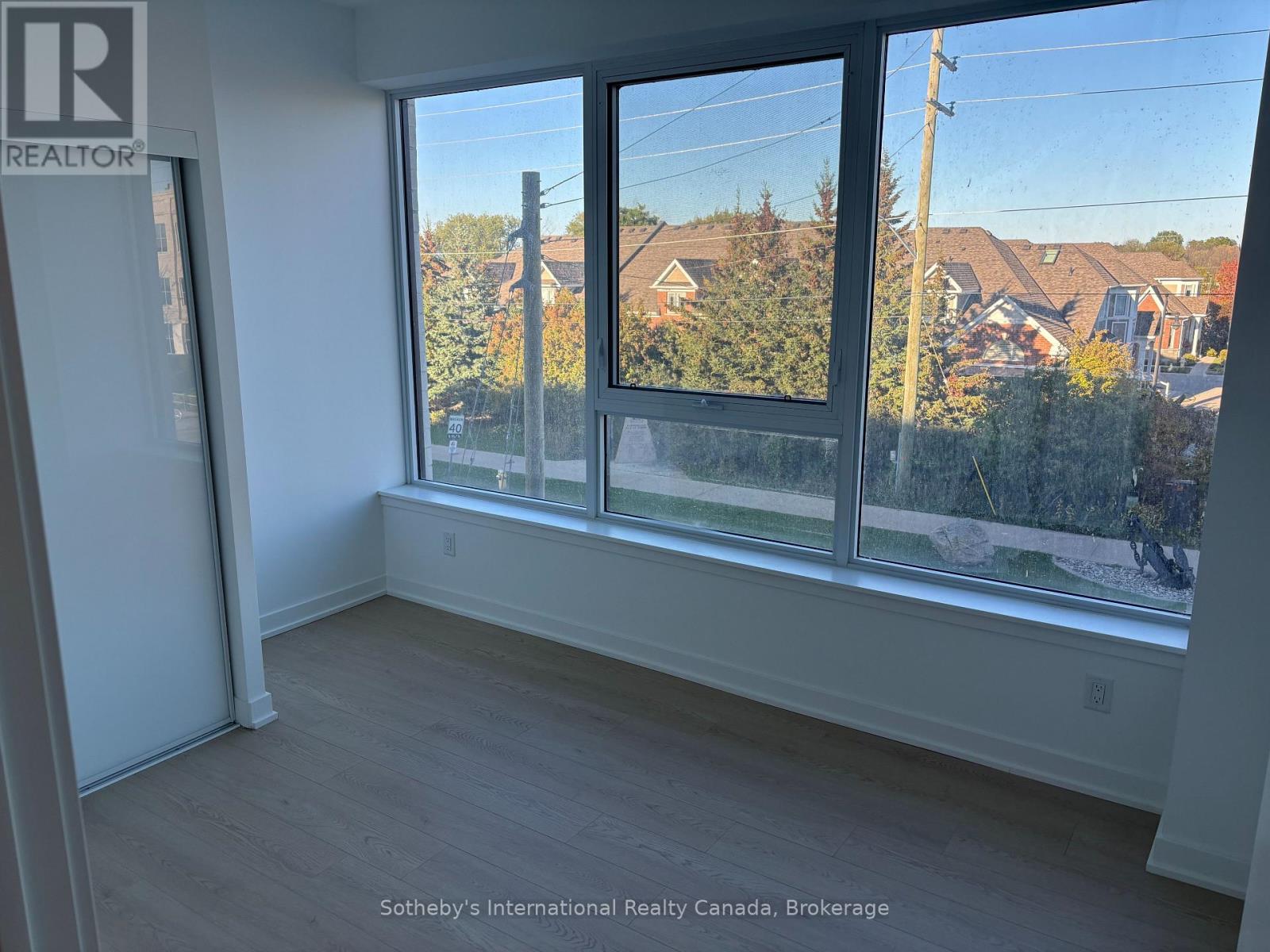 206 - 31 Huron Street, Collingwood, Ontario  L9Y 5T7 - Photo 10 - S12437684