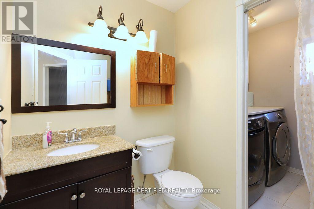 95 Vintage Gate, Brampton, Ontario  L6X 5B9 - Photo 18 - W12437438
