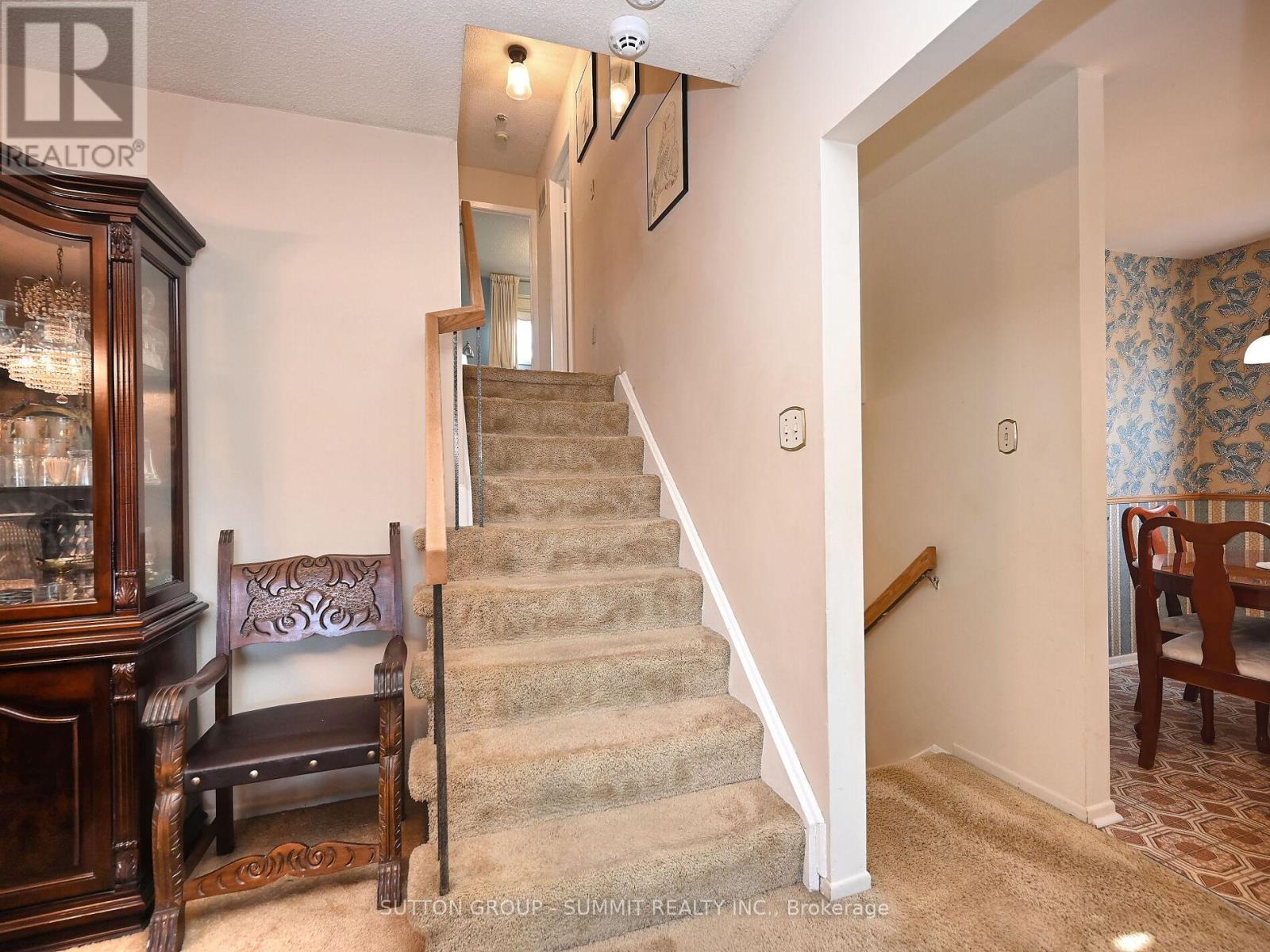 3232 Mccarthy Court, Mississauga, Ontario  L4Y 3Z6 - Photo 17 - W12437440