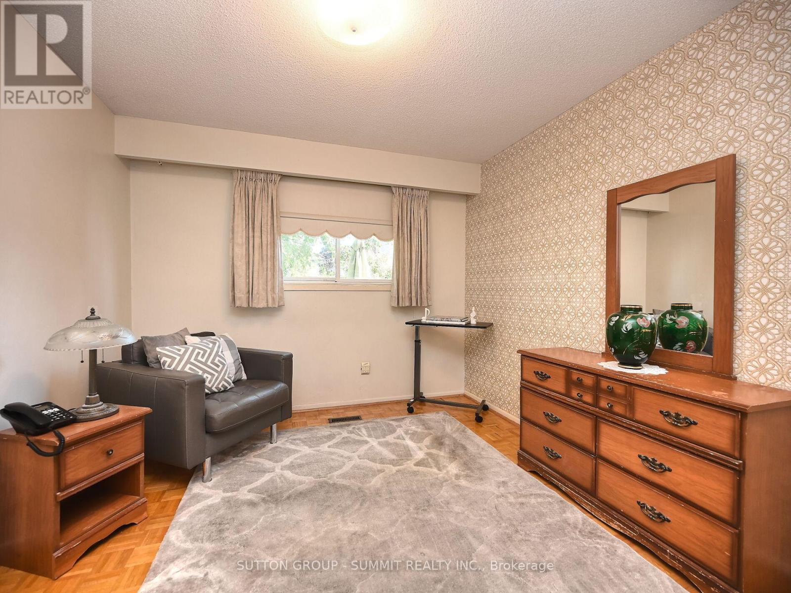 3232 Mccarthy Court, Mississauga, Ontario  L4Y 3Z6 - Photo 29 - W12437440