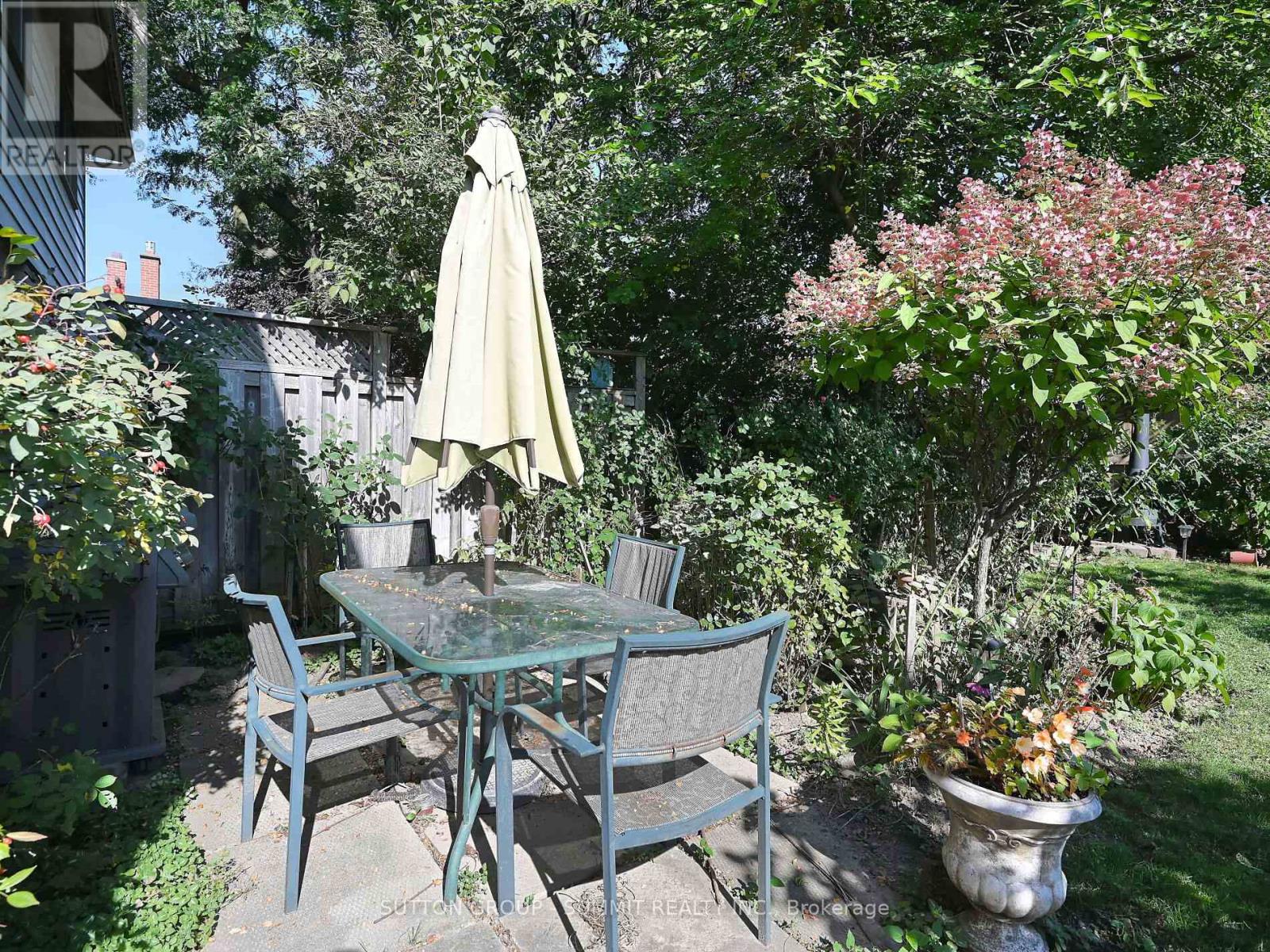 3232 Mccarthy Court, Mississauga, Ontario  L4Y 3Z6 - Photo 37 - W12437440