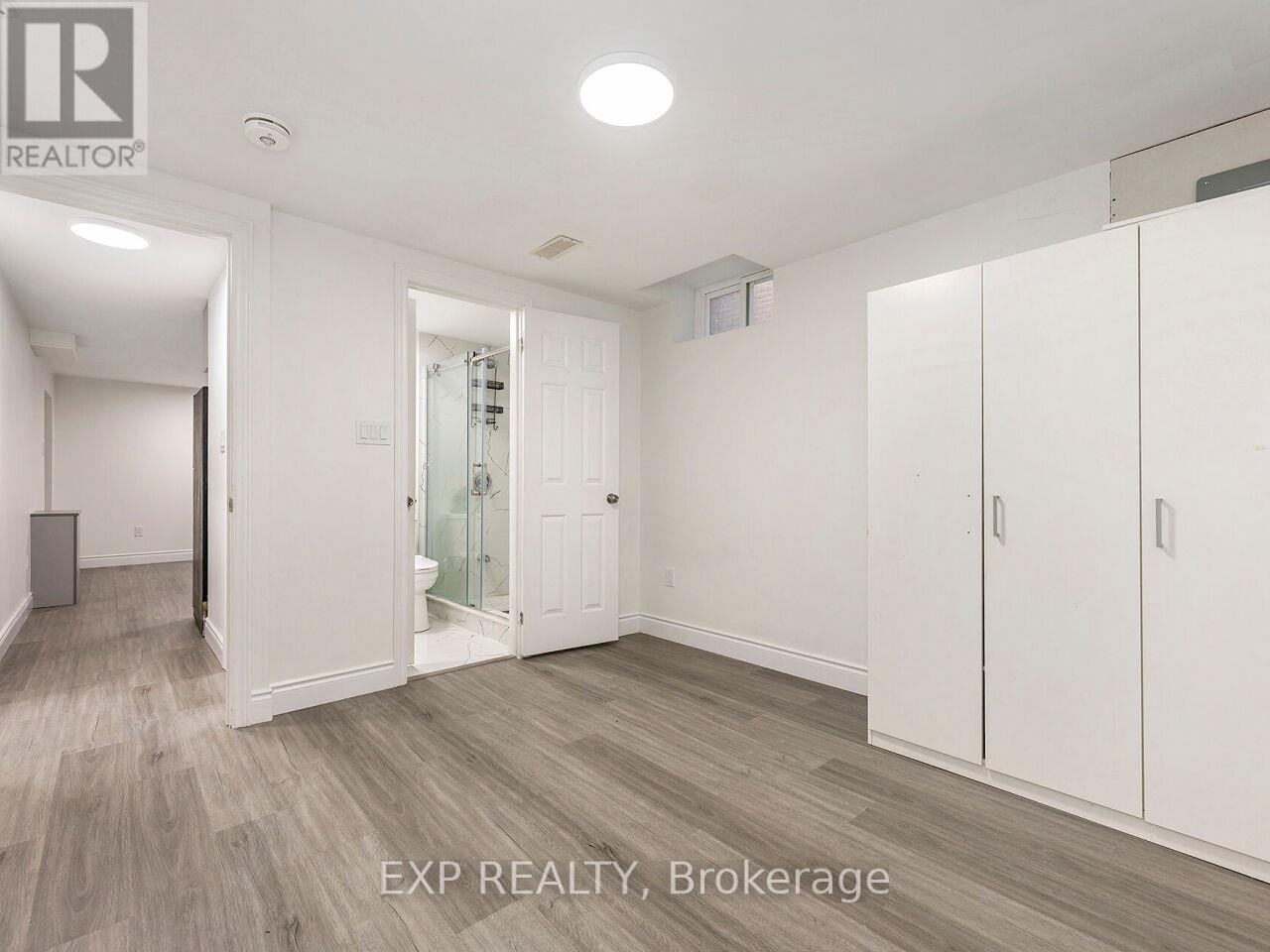 3101 Tours Road, Mississauga, Ontario  L5N 3H9 - Photo 34 - W12437453