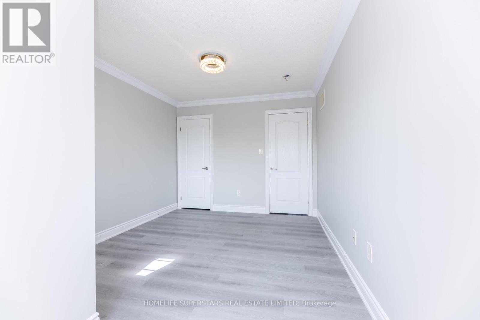 16 Brussels Avenue, Brampton, Ontario  L6Z 0A5 - Photo 22 - W12437460