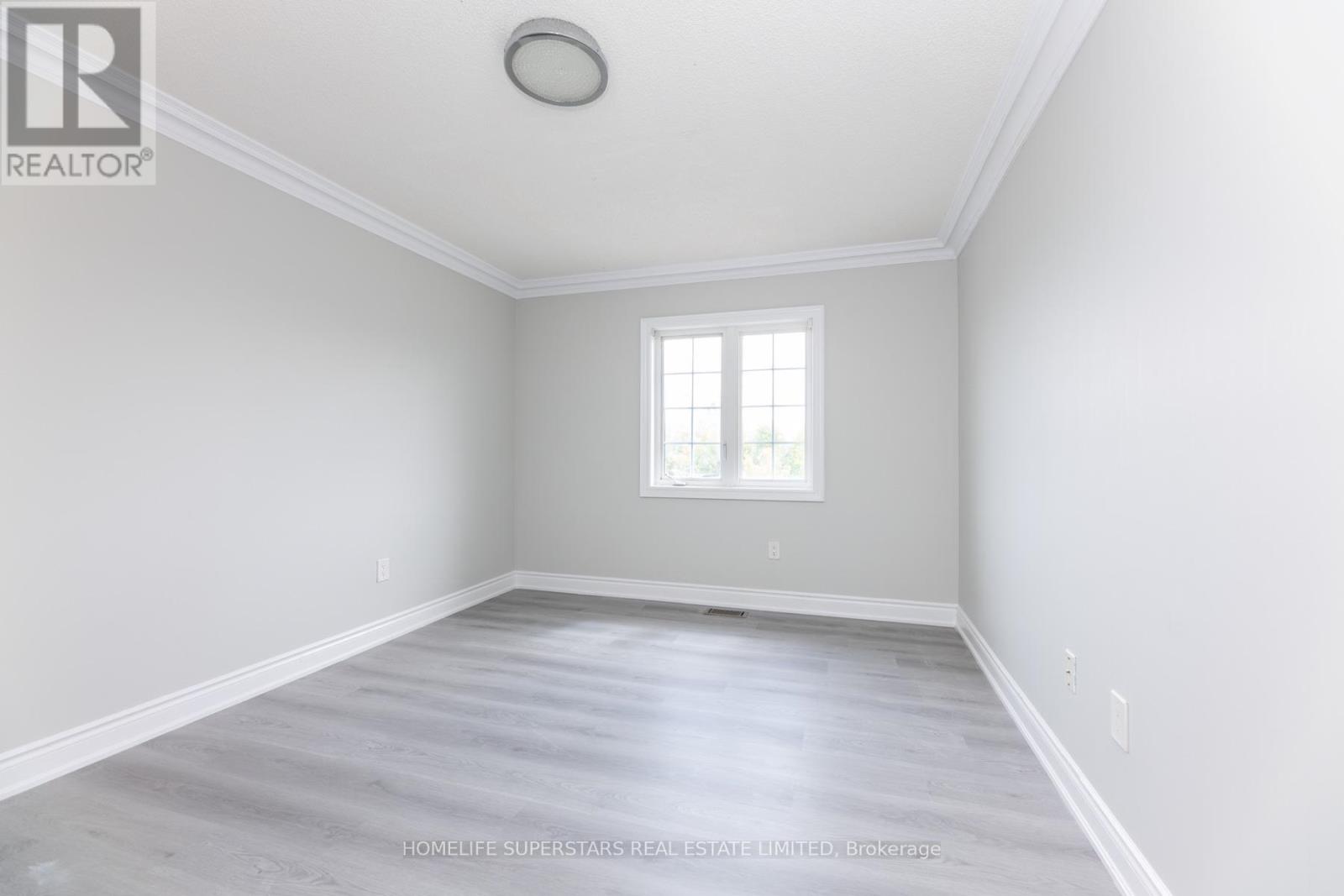16 Brussels Avenue, Brampton, Ontario  L6Z 0A5 - Photo 24 - W12437460