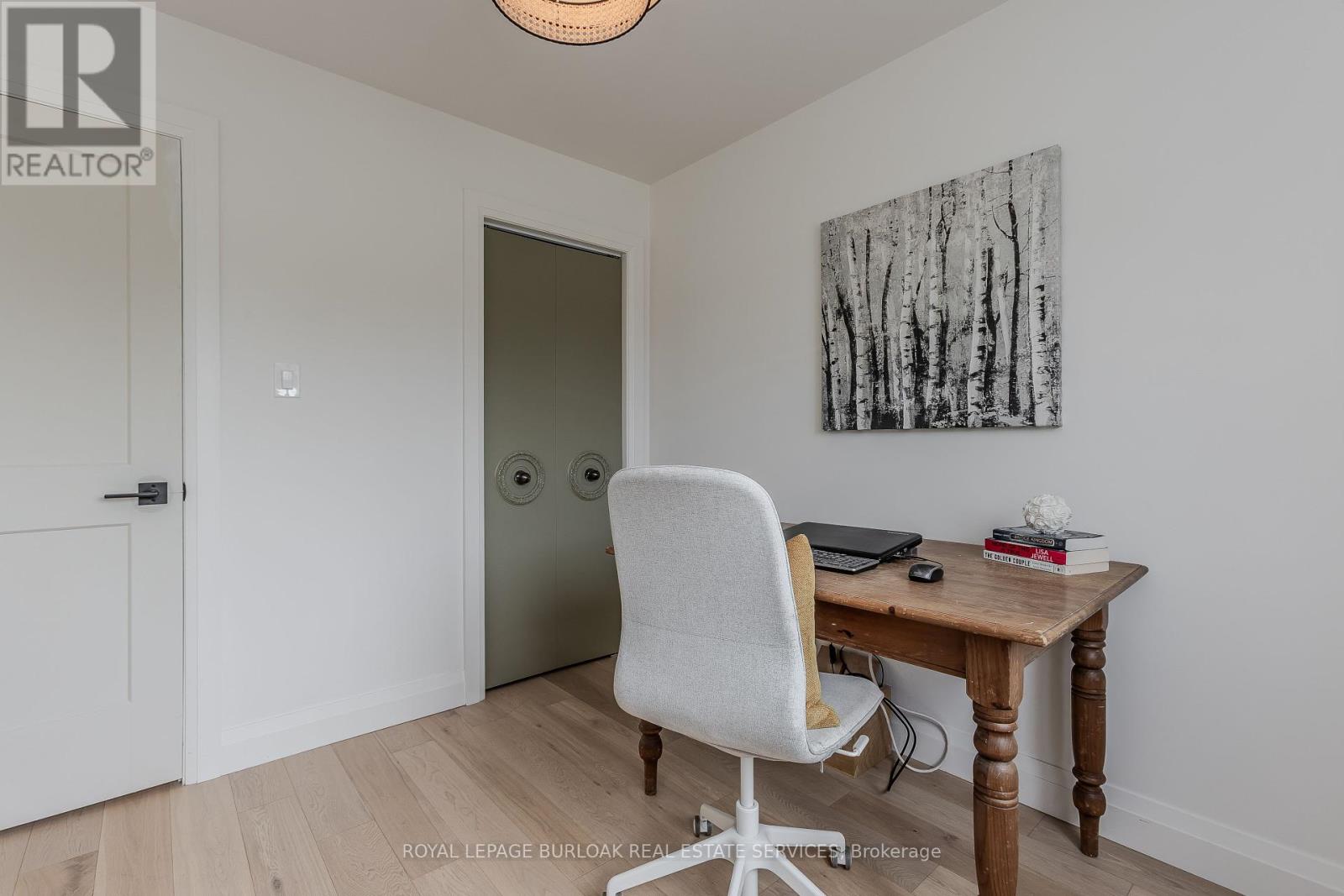 613 Fothergill Boulevard, Burlington, Ontario  L7L 6E3 - Photo 38 - W12437467