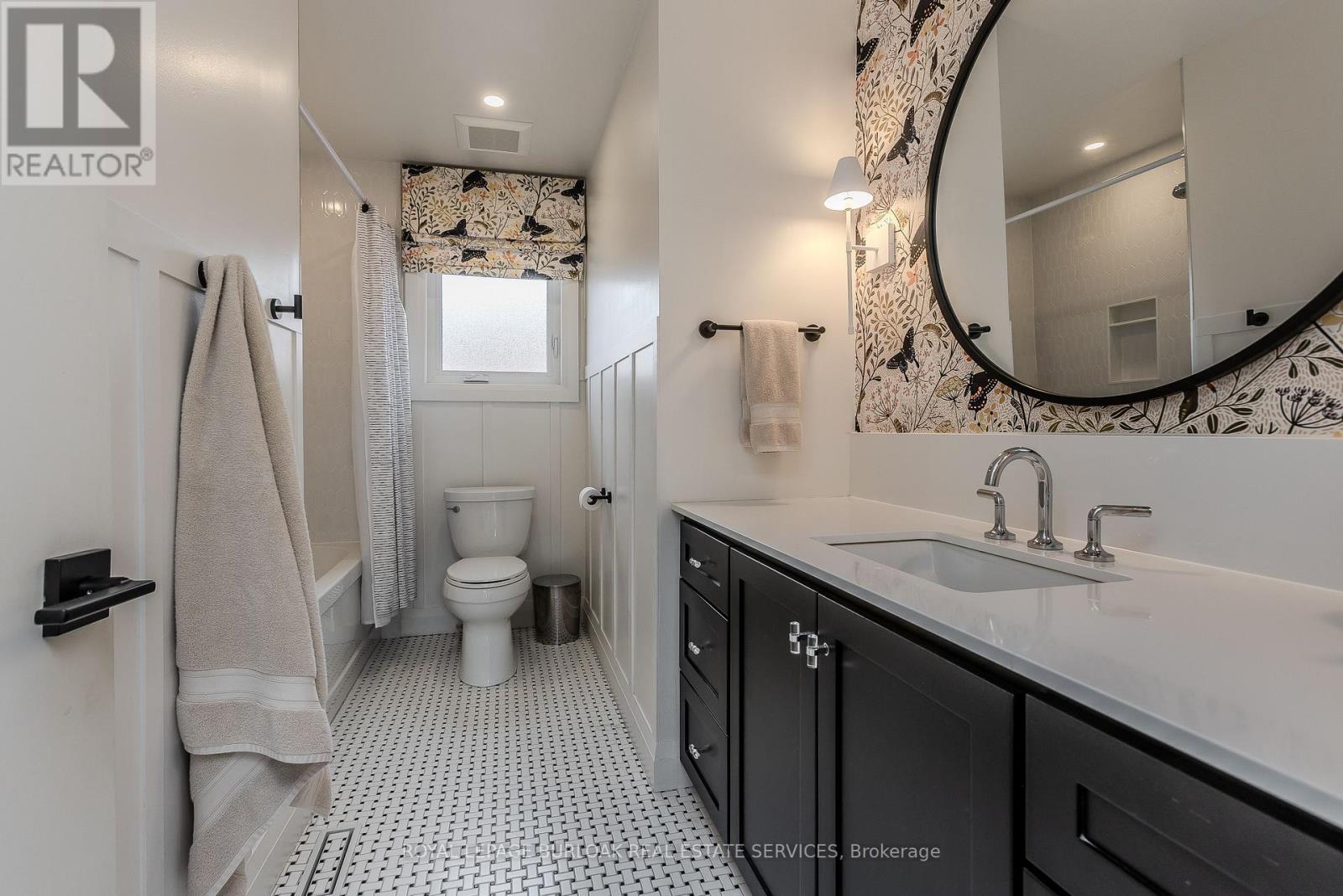 613 Fothergill Boulevard, Burlington, Ontario  L7L 6E3 - Photo 41 - W12437467