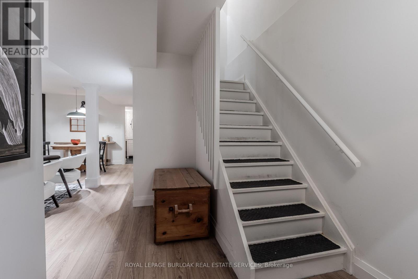 613 Fothergill Boulevard, Burlington, Ontario  L7L 6E3 - Photo 44 - W12437467