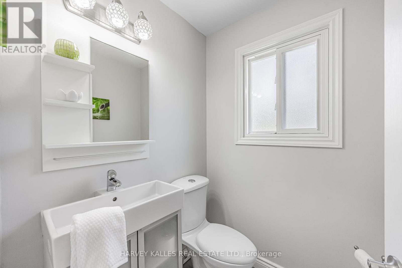 34 Greendust Court, Brampton, Ontario  L6S 5K2 - Photo 18 - W12437513