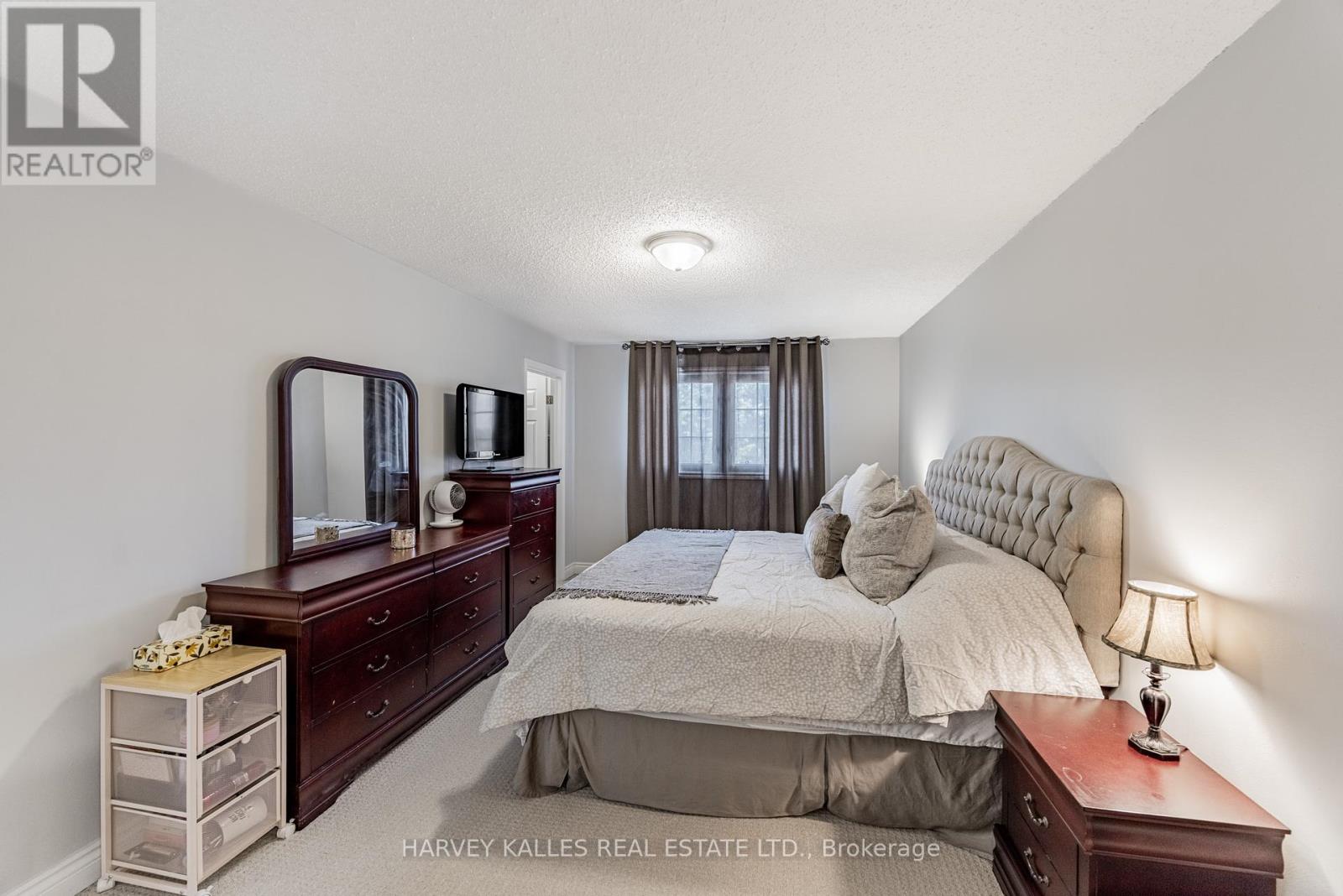 34 Greendust Court, Brampton, Ontario  L6S 5K2 - Photo 22 - W12437513