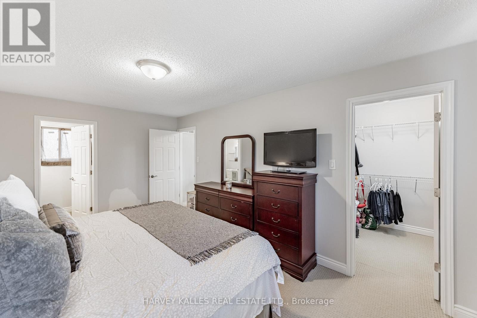 34 Greendust Court, Brampton, Ontario  L6S 5K2 - Photo 24 - W12437513