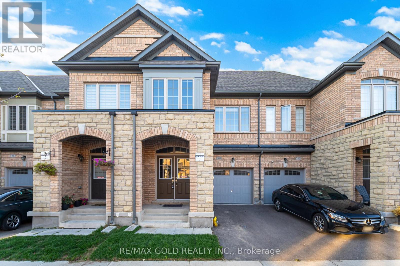 100 Adventura Road, Brampton (Northwest Brampton), Ontario  L7A 5A7 - Photo 1 - W12437518