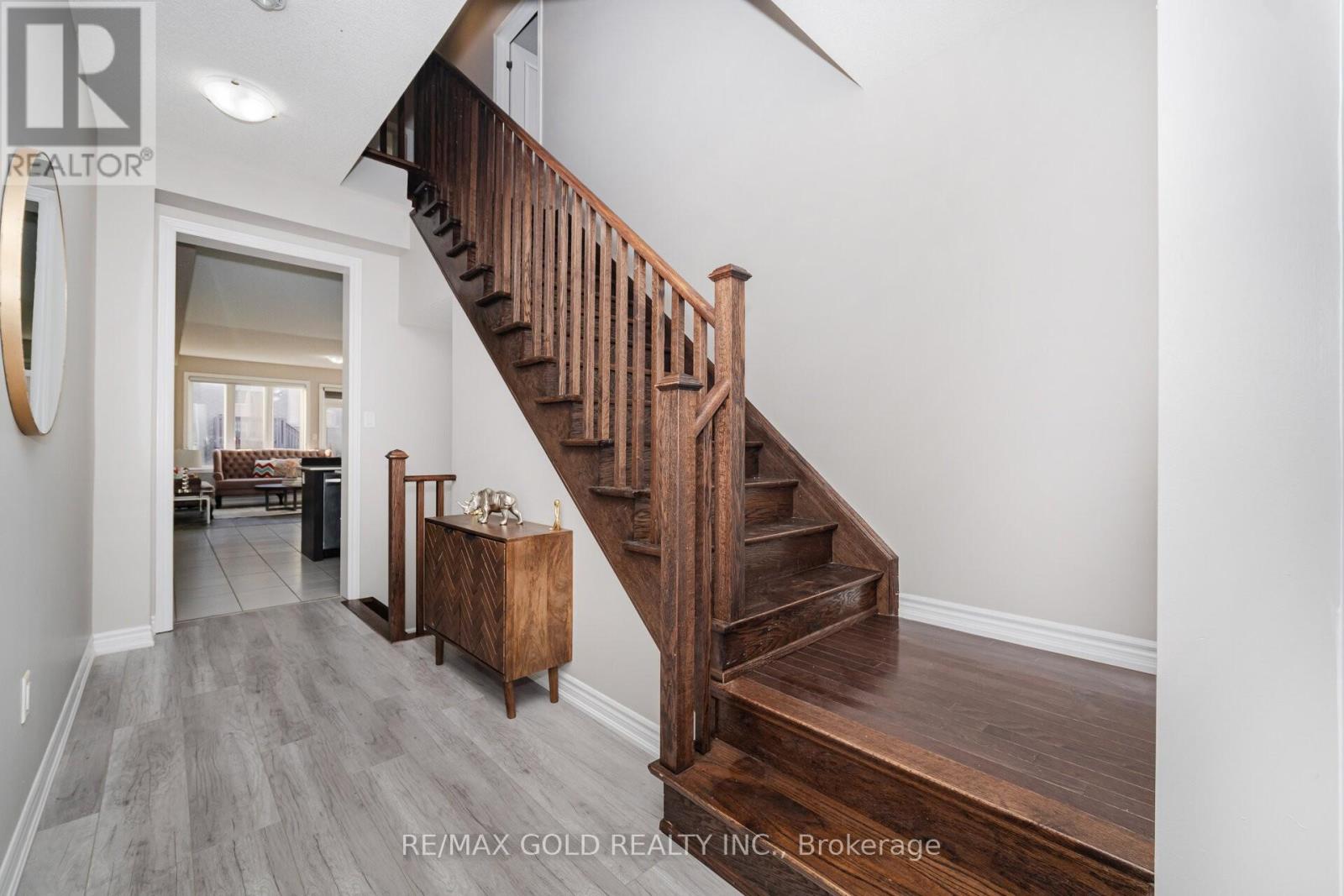 100 Adventura Road, Brampton (Northwest Brampton), Ontario  L7A 5A7 - Photo 11 - W12437518