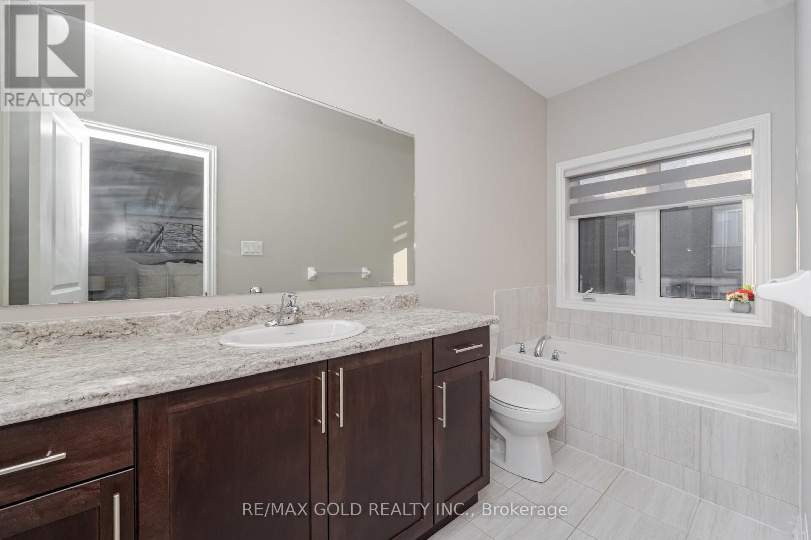 100 Adventura Road, Brampton (Northwest Brampton), Ontario  L7A 5A7 - Photo 13 - W12437518