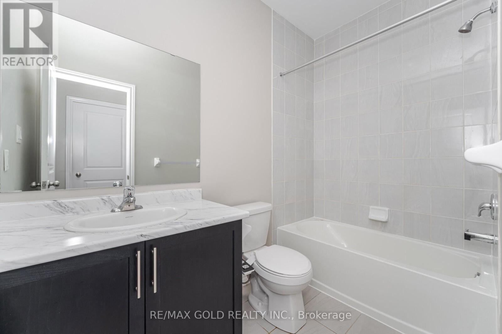 100 Adventura Road, Brampton (Northwest Brampton), Ontario  L7A 5A7 - Photo 17 - W12437518