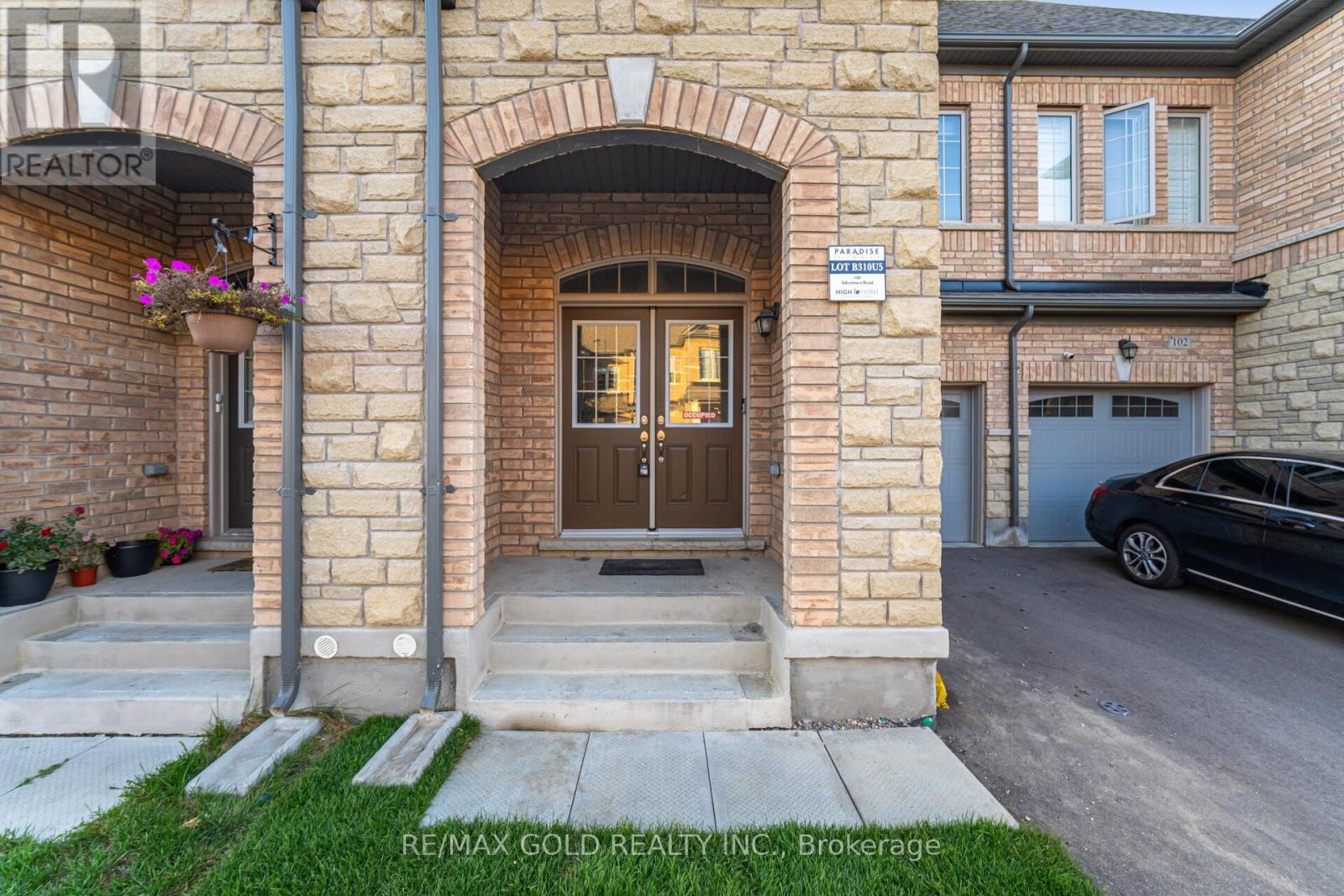 100 Adventura Road, Brampton (Northwest Brampton), Ontario  L7A 5A7 - Photo 2 - W12437518