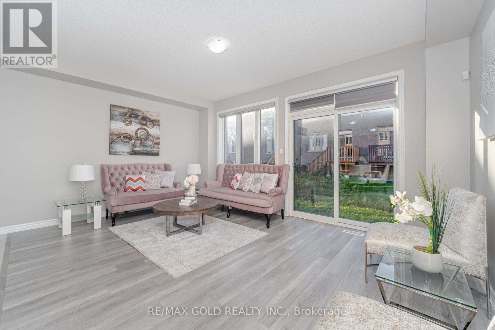 100 Adventura Road, Brampton (Northwest Brampton), Ontario  L7A 5A7 - Photo 8 - W12437518