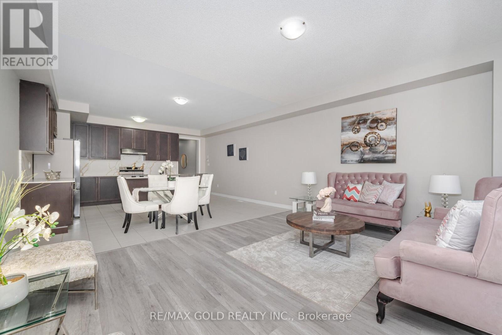 100 Adventura Road, Brampton (Northwest Brampton), Ontario  L7A 5A7 - Photo 9 - W12437518