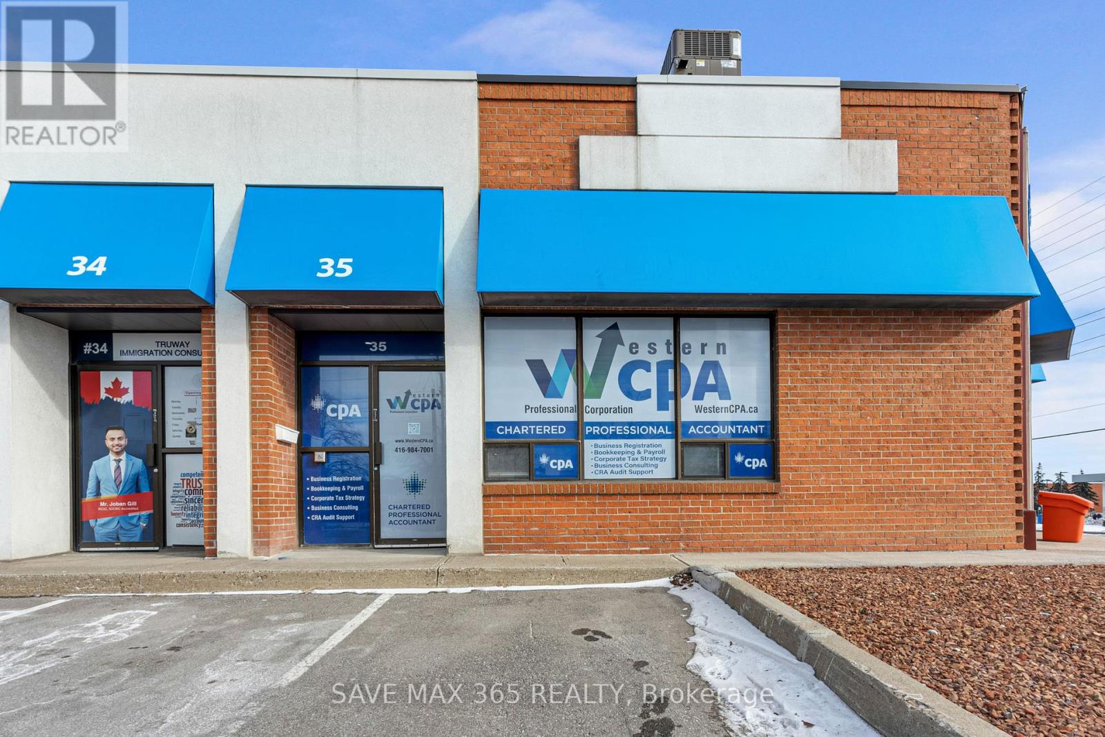 35 - 6033 Shawson Drive, Mississauga, Ontario  L5T 1H8 - Photo 3 - W12437526