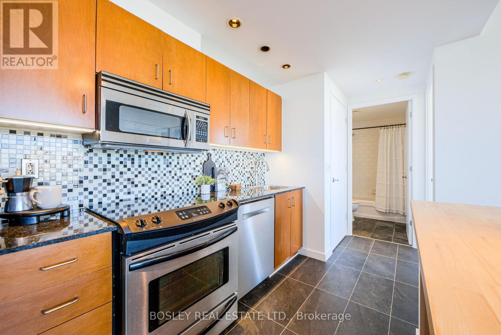 2507 - 281 Mutual Street, Toronto (Church-Yonge Corridor), Ontario  M4Y 3C4 - Photo 9 - C12437555