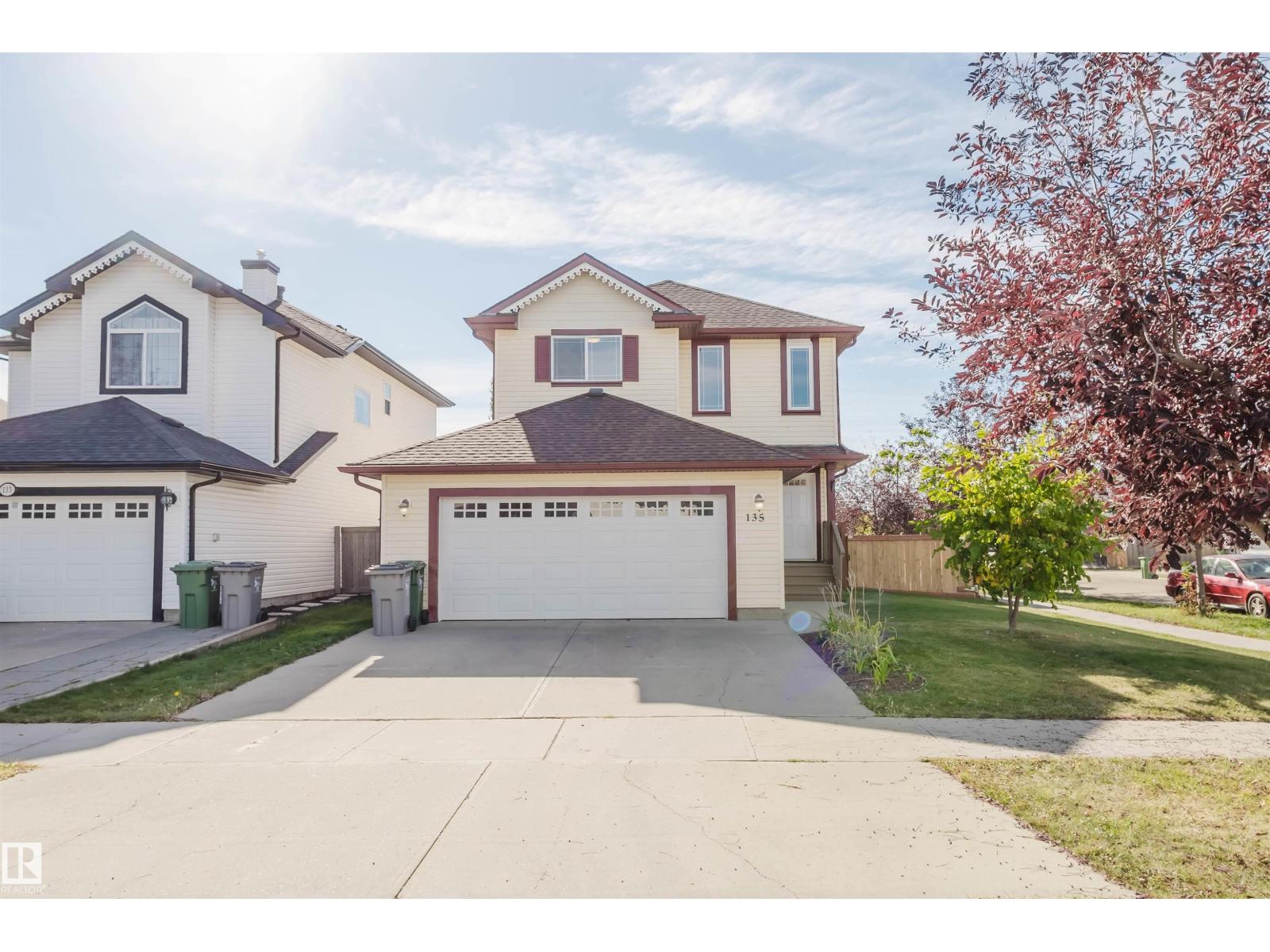 135 RUE MARQUET, Beaumont, Alberta