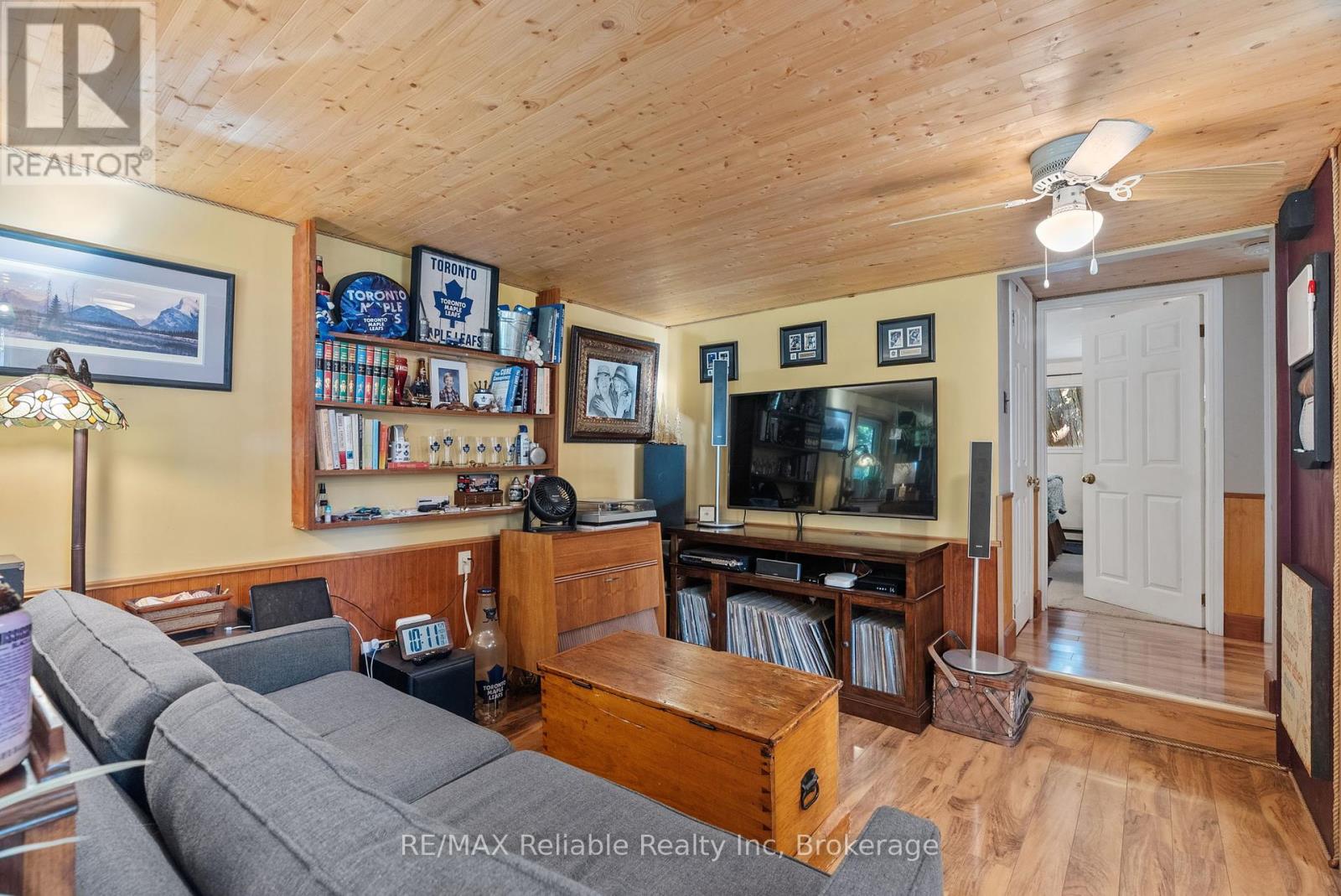 1 Mac Tavesh Street, Bluewater, Ontario  N0M 1G0 - Photo 11 - X12437625