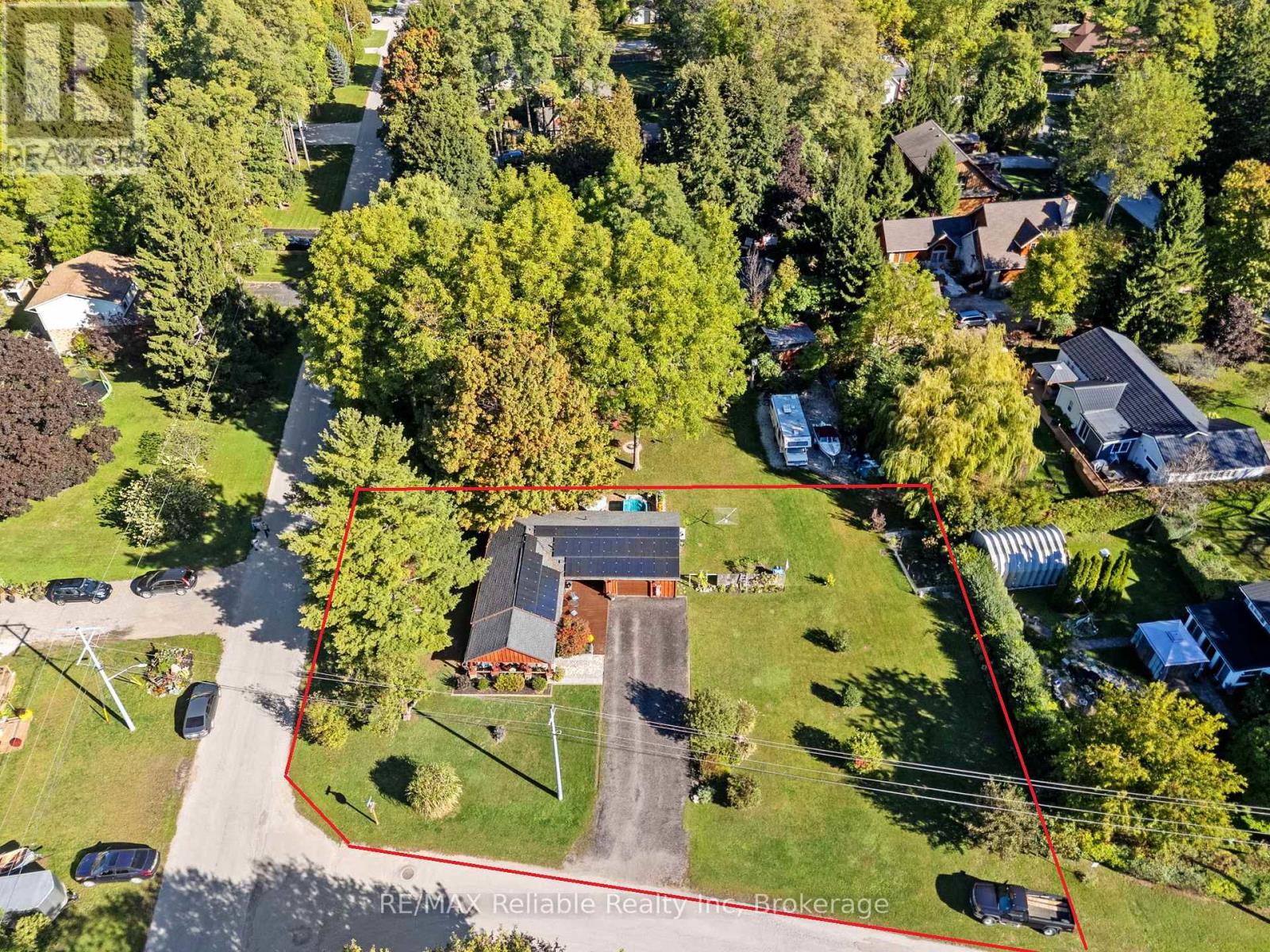 1 Mac Tavesh Street, Bluewater, Ontario  N0M 1G0 - Photo 24 - X12437625
