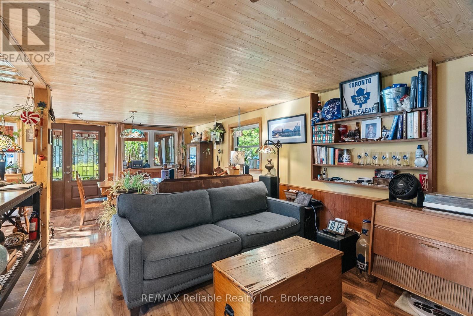 1 Mac Tavesh Street, Bluewater, Ontario  N0M 1G0 - Photo 9 - X12437625