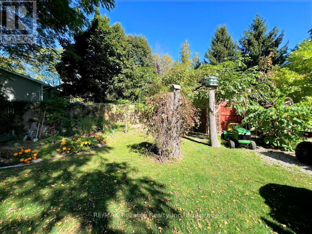 12 Sarnia Street, Bluewater, Ontario  N0M 1G0 - Photo 7 - X12437626