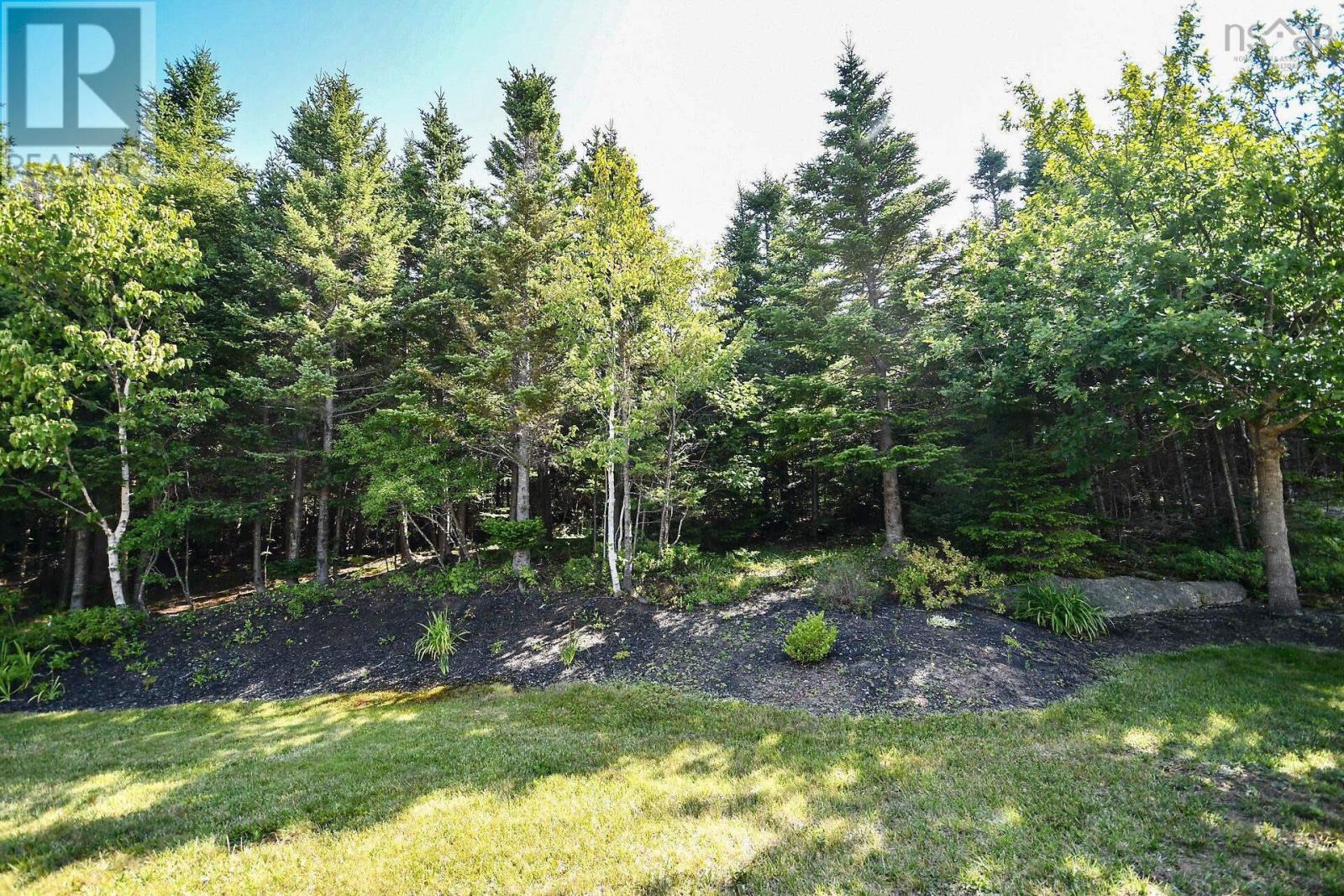 31 Barry Crescent, Herring Cove, Nova Scotia  B3R 2L7 - Photo 39 - 202519013