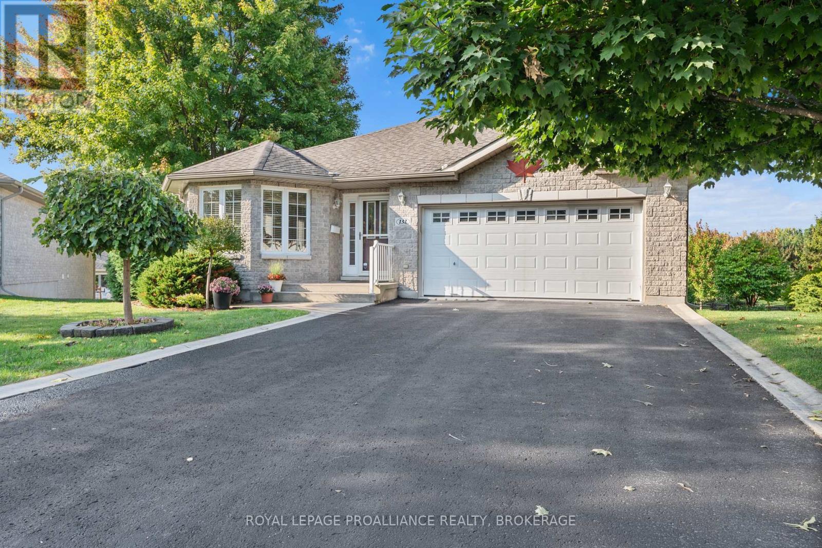 132 Farmstead Court, Kingston, Ontario  K7P 3H6 - Photo 3 - X12437673