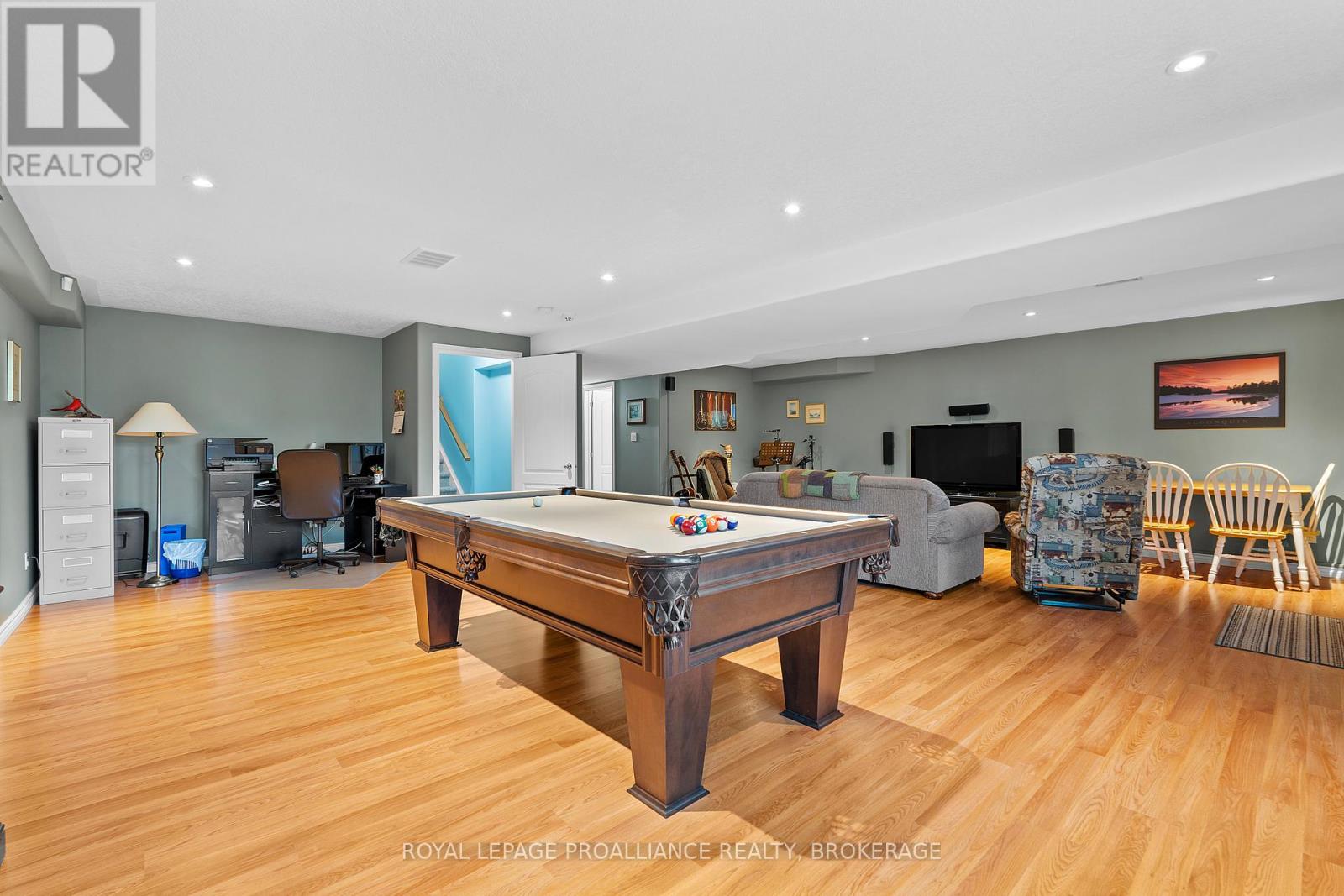 132 Farmstead Court, Kingston, Ontario  K7P 3H6 - Photo 31 - X12437673