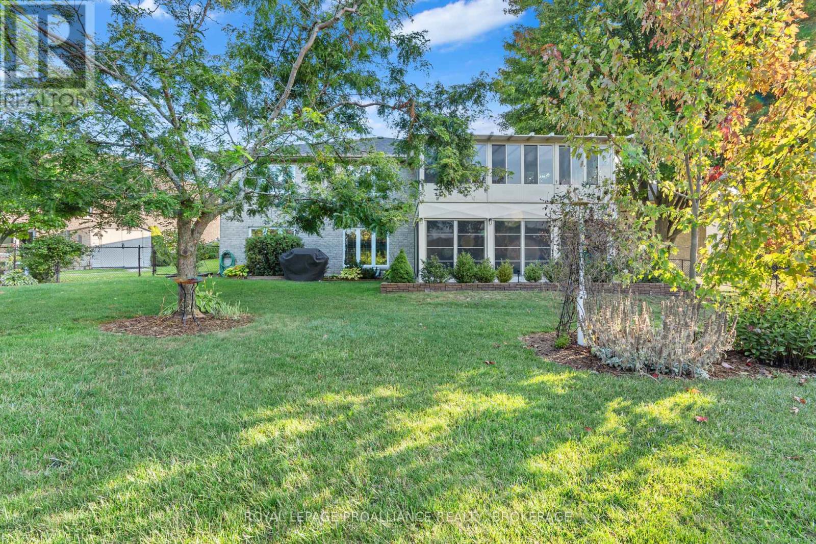 132 Farmstead Court, Kingston, Ontario  K7P 3H6 - Photo 43 - X12437673