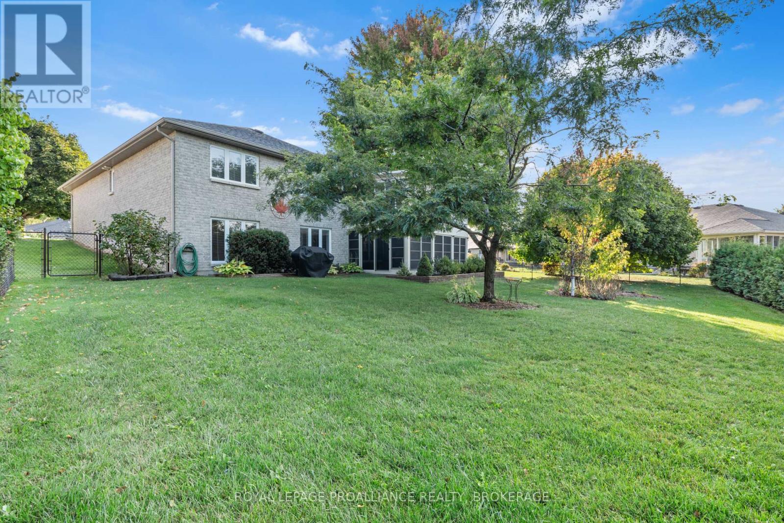 132 Farmstead Court, Kingston, Ontario  K7P 3H6 - Photo 44 - X12437673