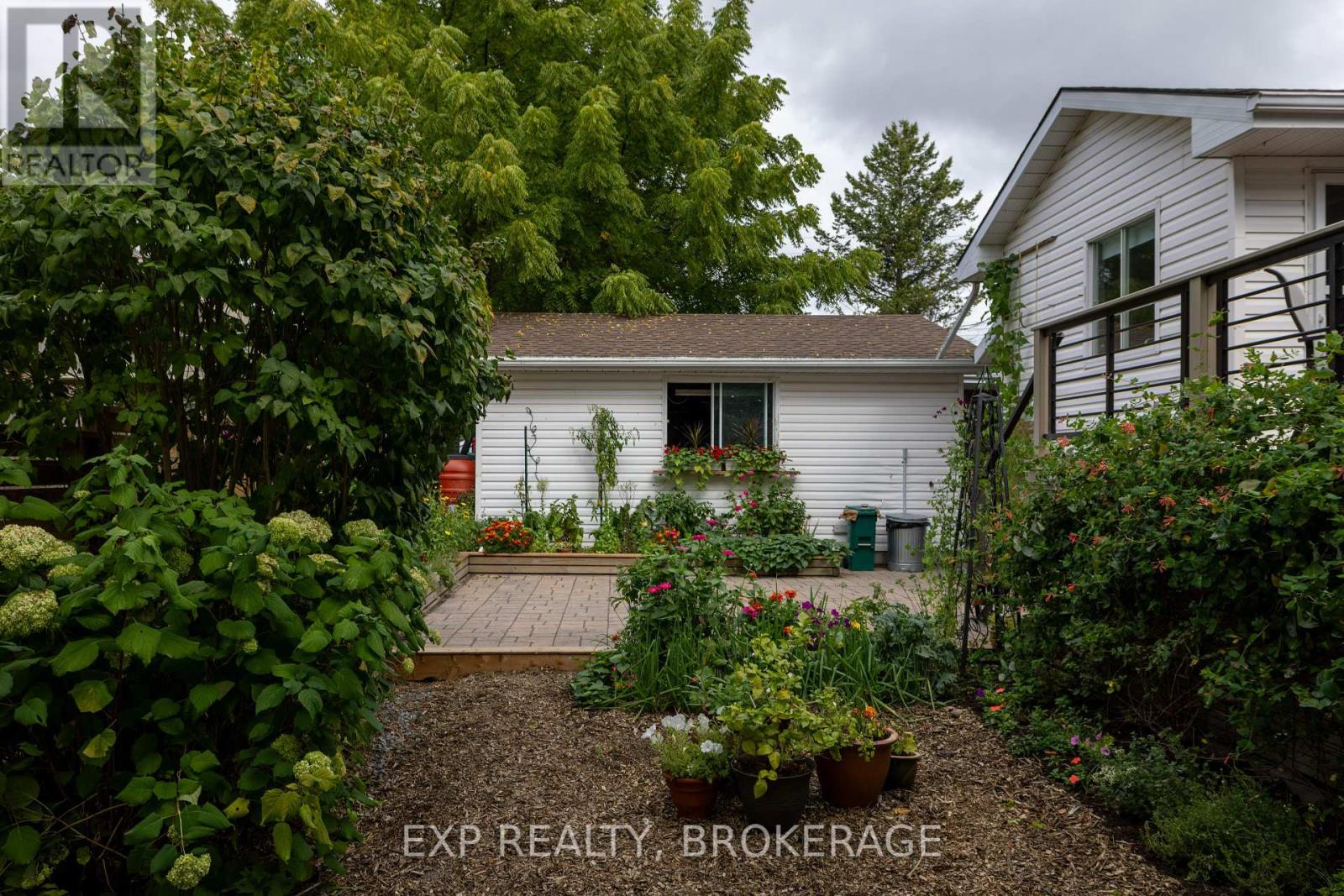 57 Lakeview Avenue, Kingston, Ontario  K7M 3T4 - Photo 40 - X12437781