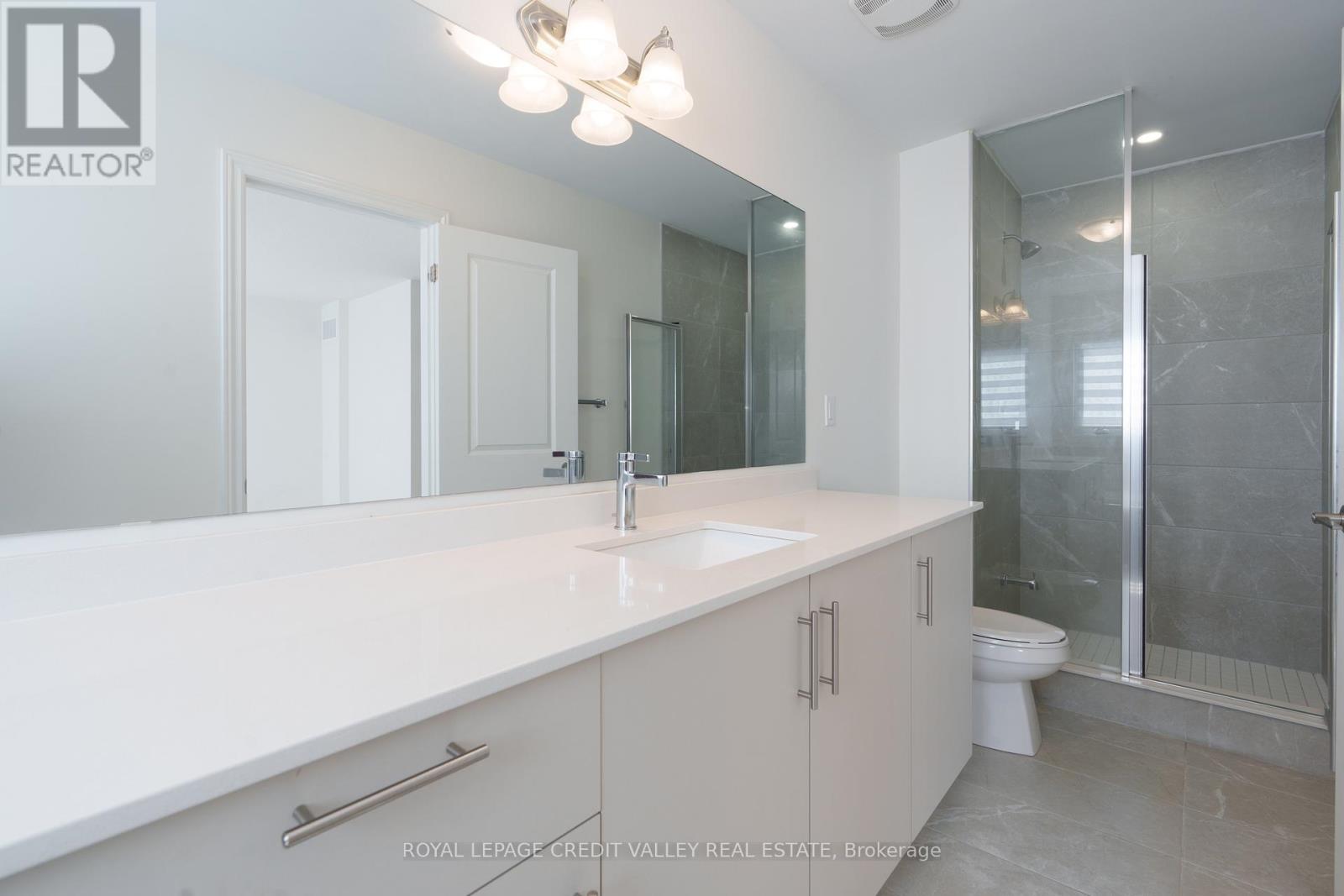 63 Laing Drive, Whitby, Ontario  L1P 0N6 - Photo 23 - E12437581