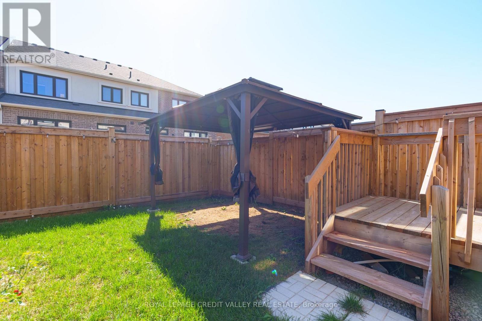 63 Laing Drive, Whitby, Ontario  L1P 0N6 - Photo 36 - E12437581