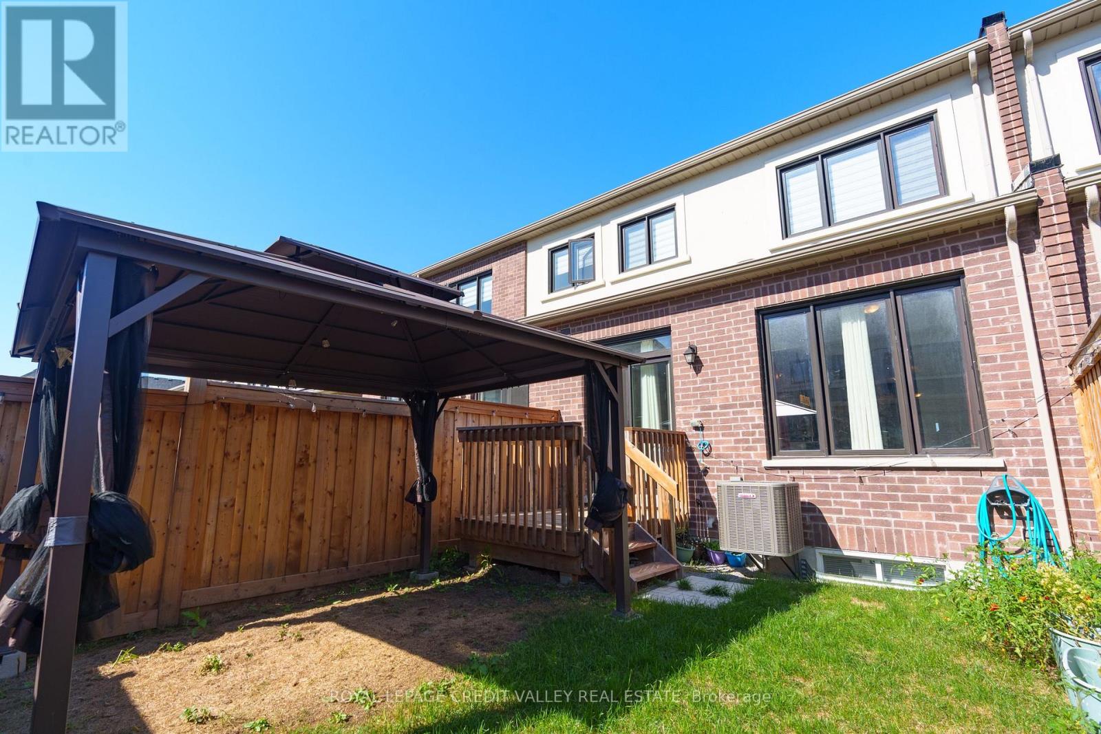 63 Laing Drive, Whitby, Ontario  L1P 0N6 - Photo 39 - E12437581