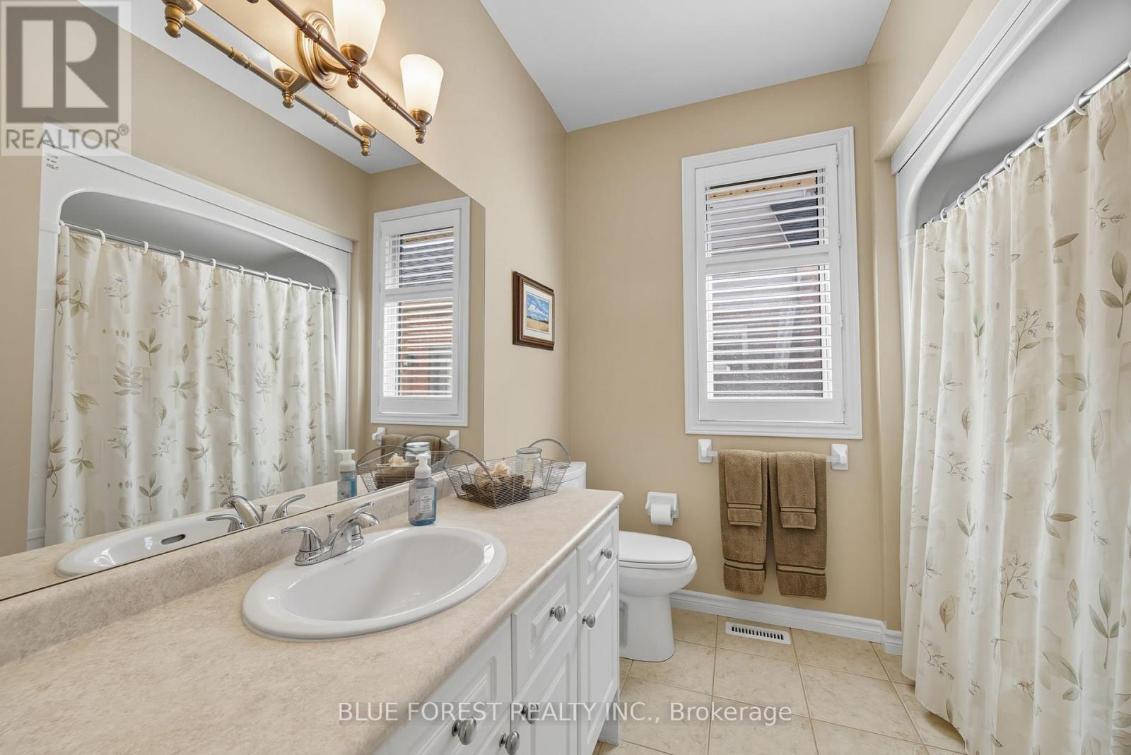 86 Calvert Lane, Middlesex Centre, Ontario  N0M 2A0 - Photo 19 - X12437685