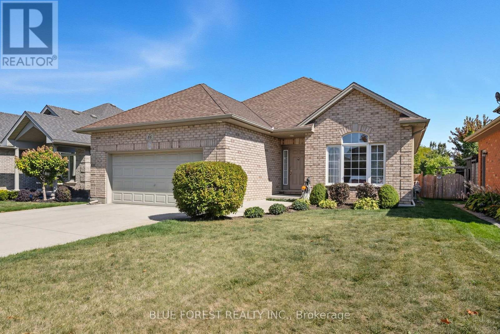 86 Calvert Lane, Middlesex Centre, Ontario  N0M 2A0 - Photo 3 - X12437685