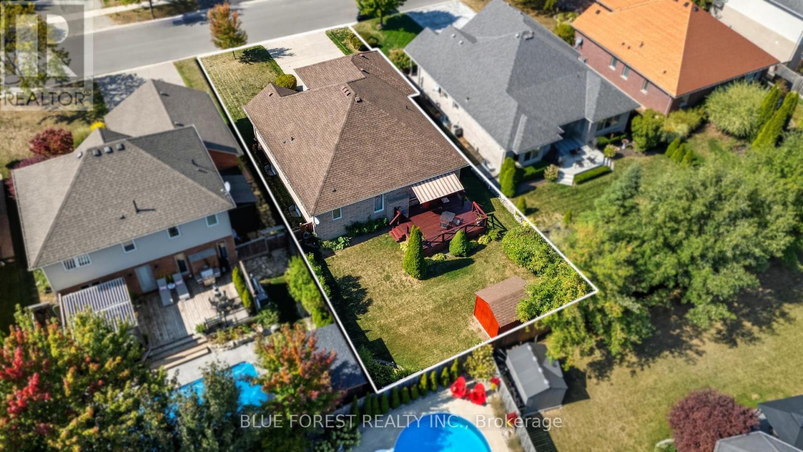 86 Calvert Lane, Middlesex Centre, Ontario  N0M 2A0 - Photo 40 - X12437685