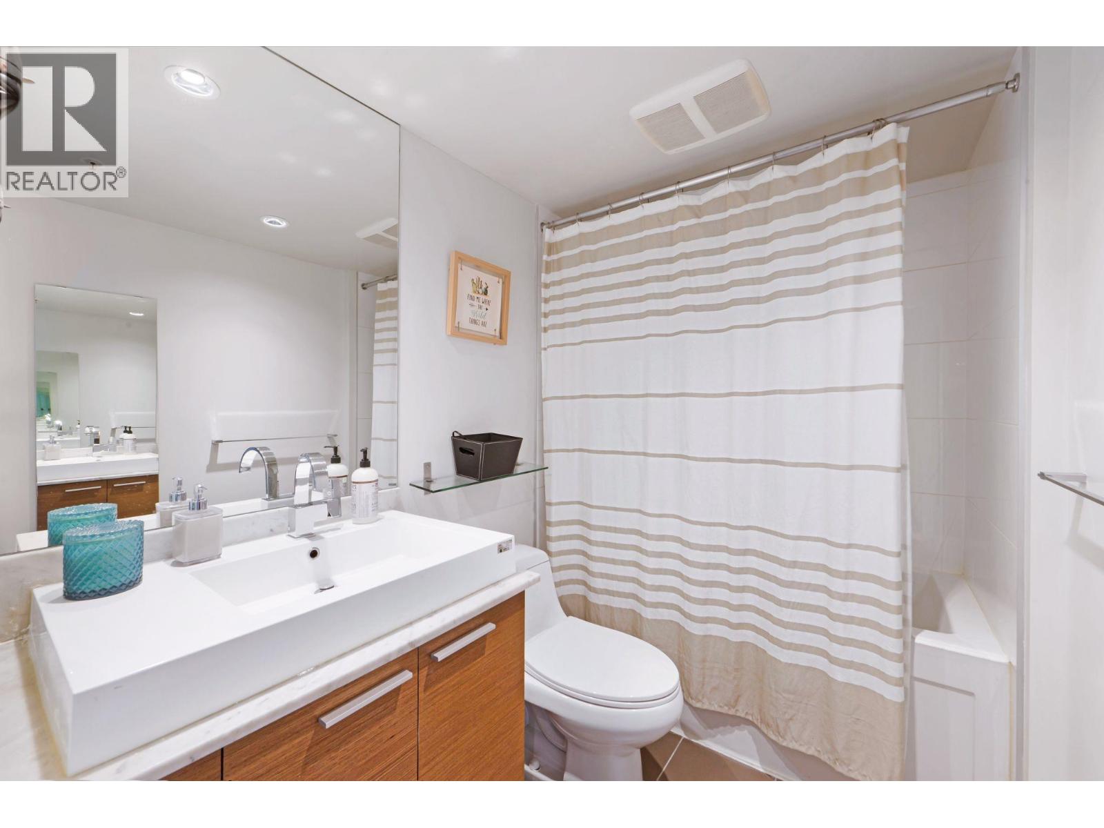 302 1808 W 3rd Avenue, Vancouver, British Columbia  V6J 0C4 - Photo 15 - R3053740