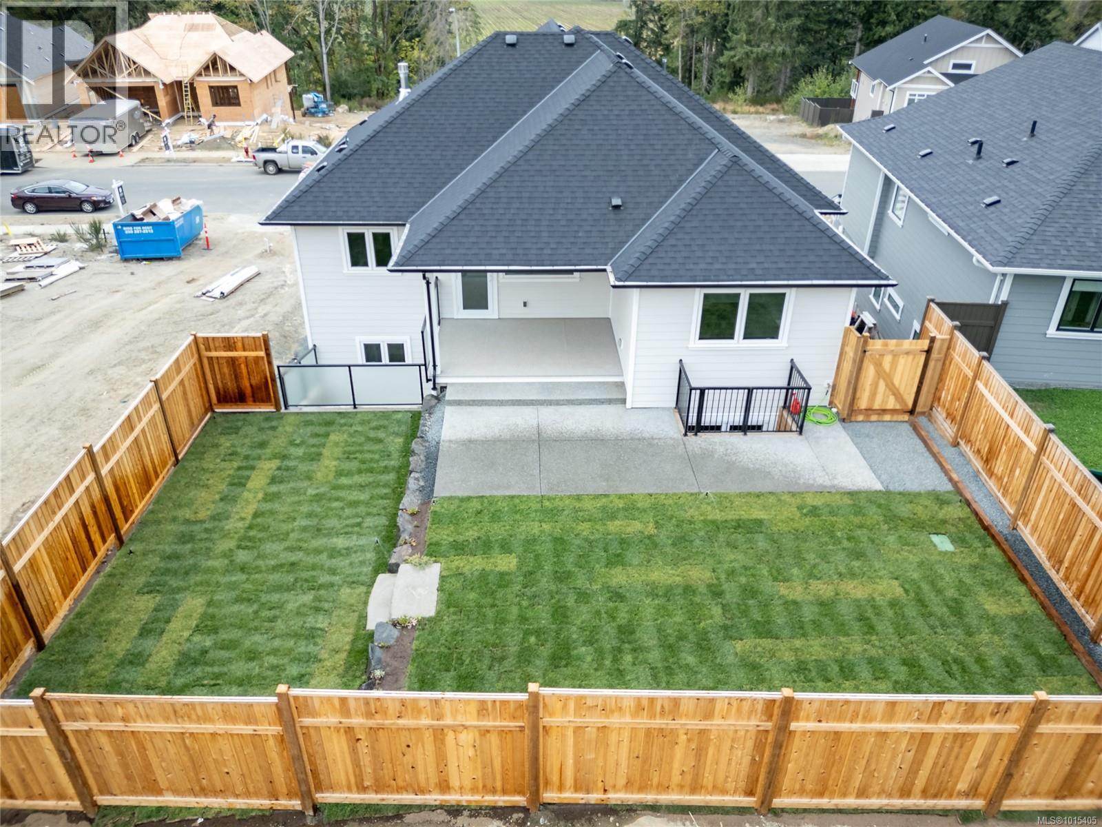 1783 Crown Isle Blvd, Courtenay, British Columbia  V9N 9X5 - Photo 3 - 1015405