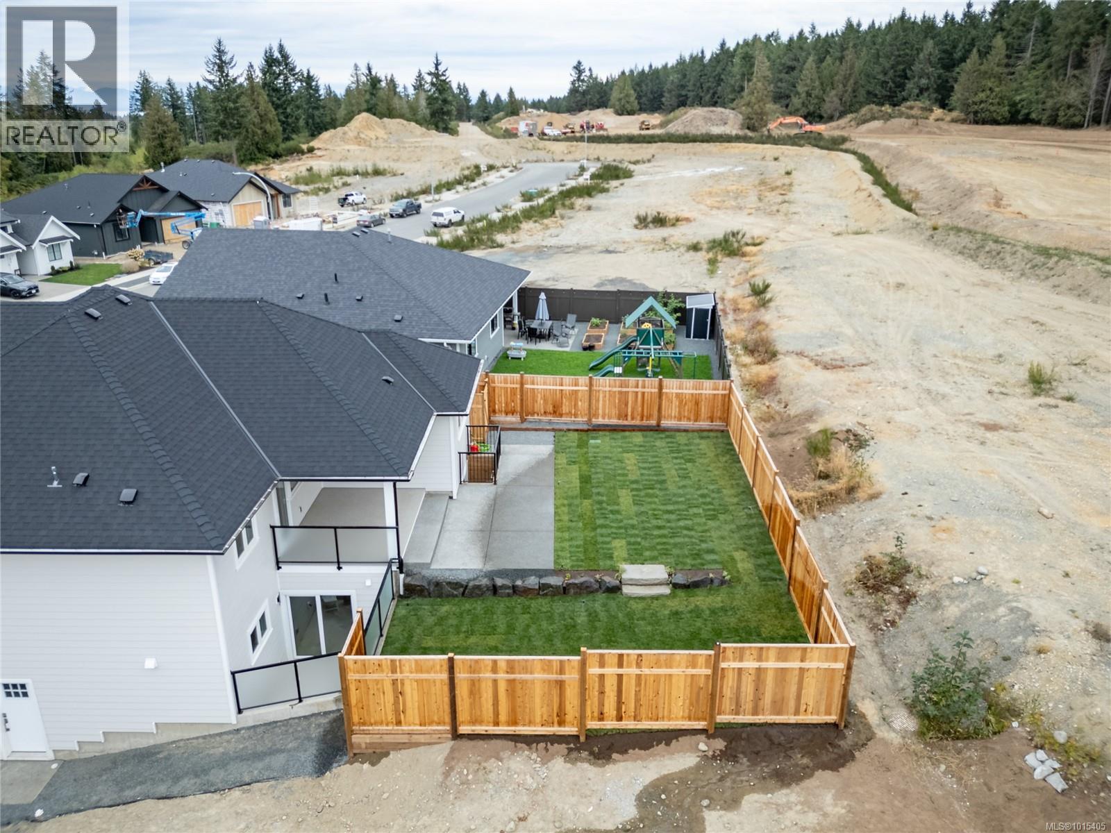 1783 Crown Isle Blvd, Courtenay, British Columbia  V9N 9X5 - Photo 52 - 1015405