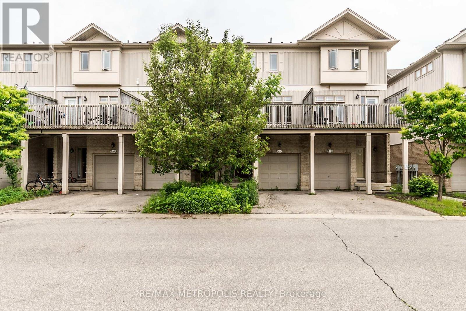 C15 - 619 WILD GINGER AVENUE, Waterloo, Ontario