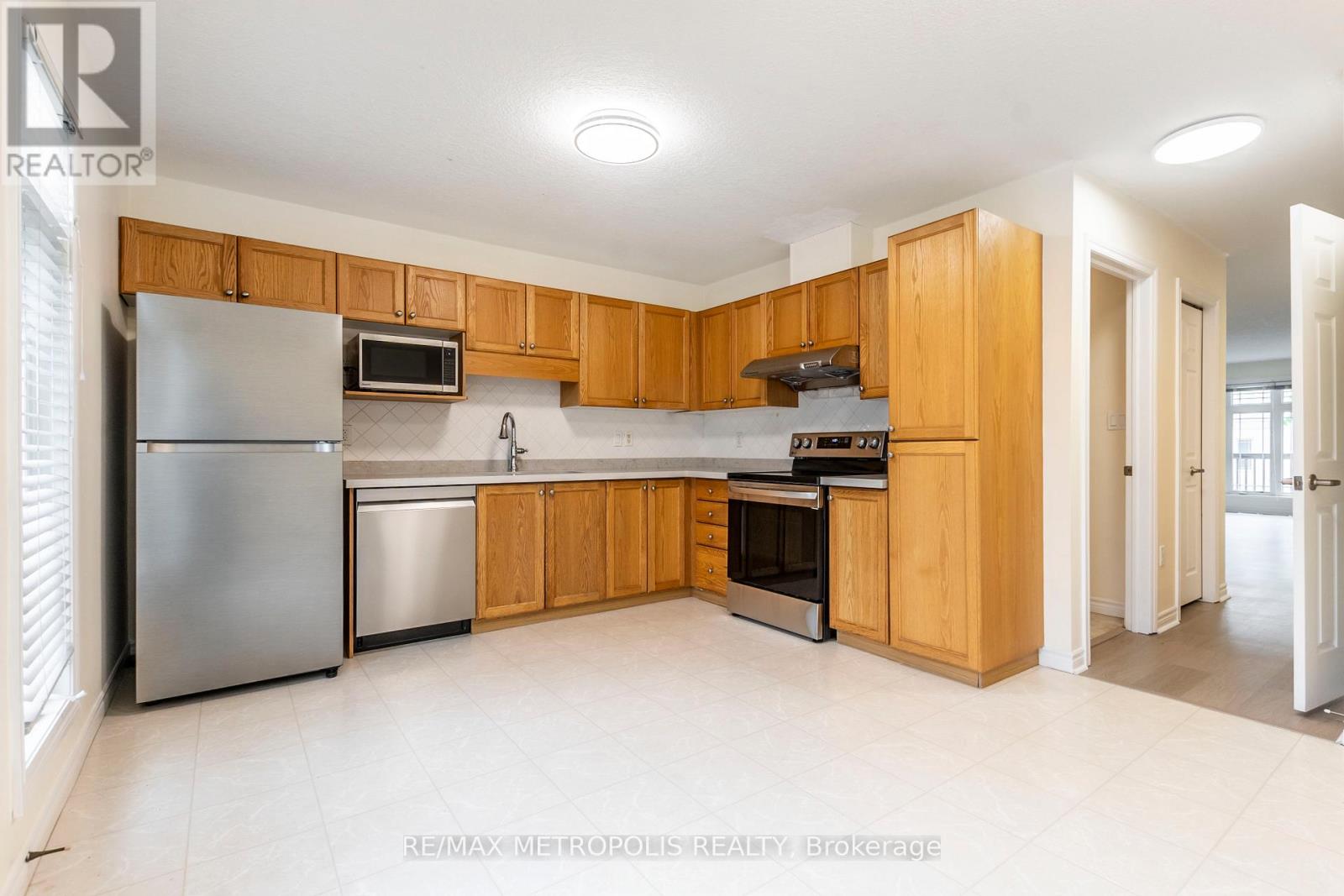 C15 - 619 Wild Ginger Avenue, Waterloo, Ontario  N2V 2X1 - Photo 13 - X12437434