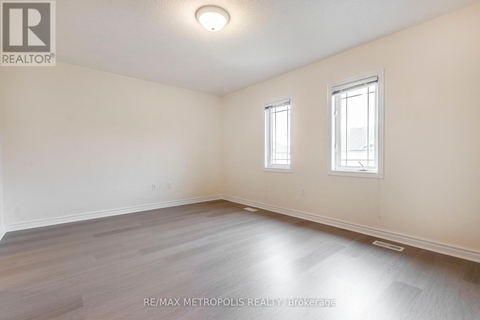 C15 - 619 Wild Ginger Avenue, Waterloo, Ontario  N2V 2X1 - Photo 18 - X12437434
