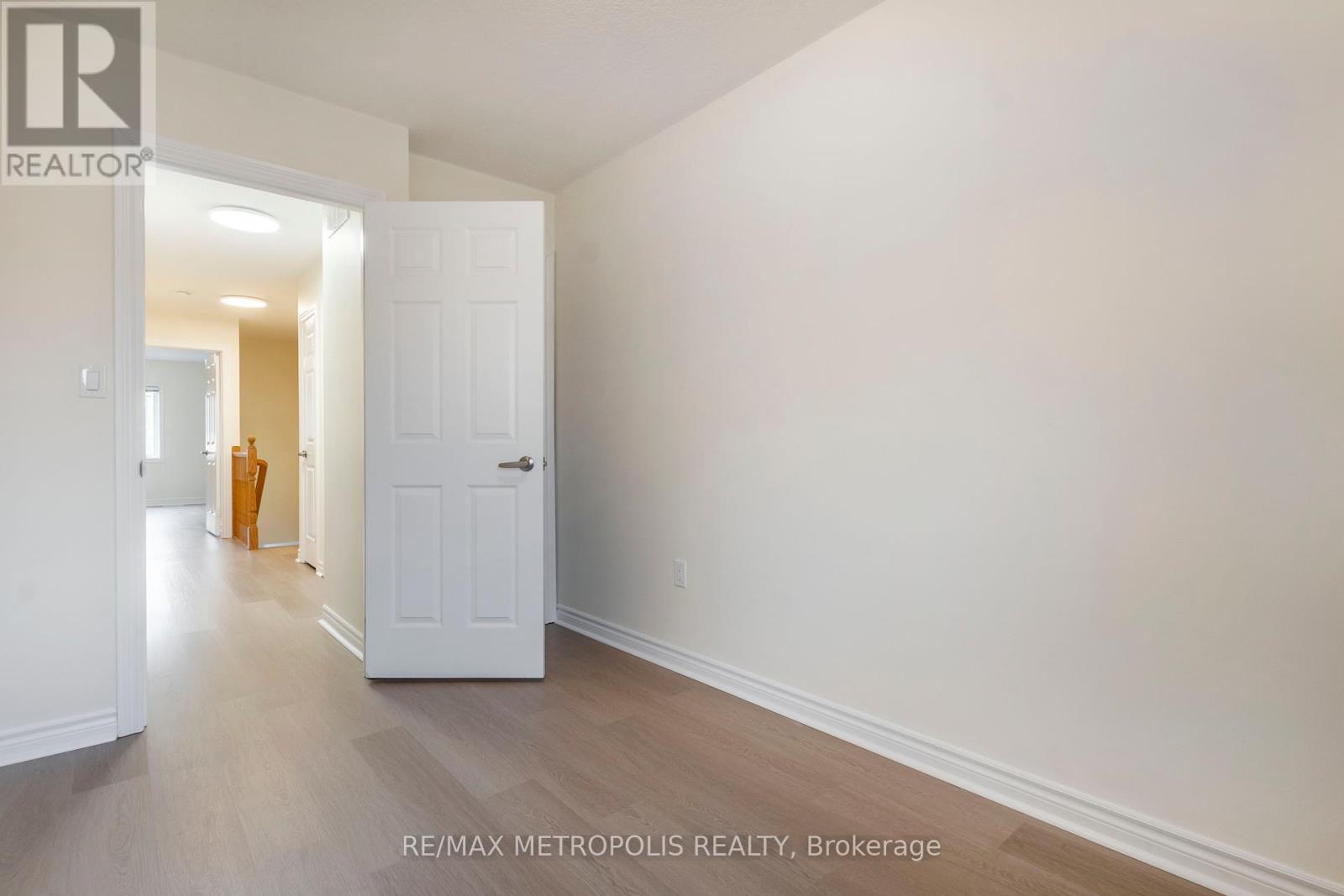 C15 - 619 Wild Ginger Avenue, Waterloo, Ontario  N2V 2X1 - Photo 23 - X12437434