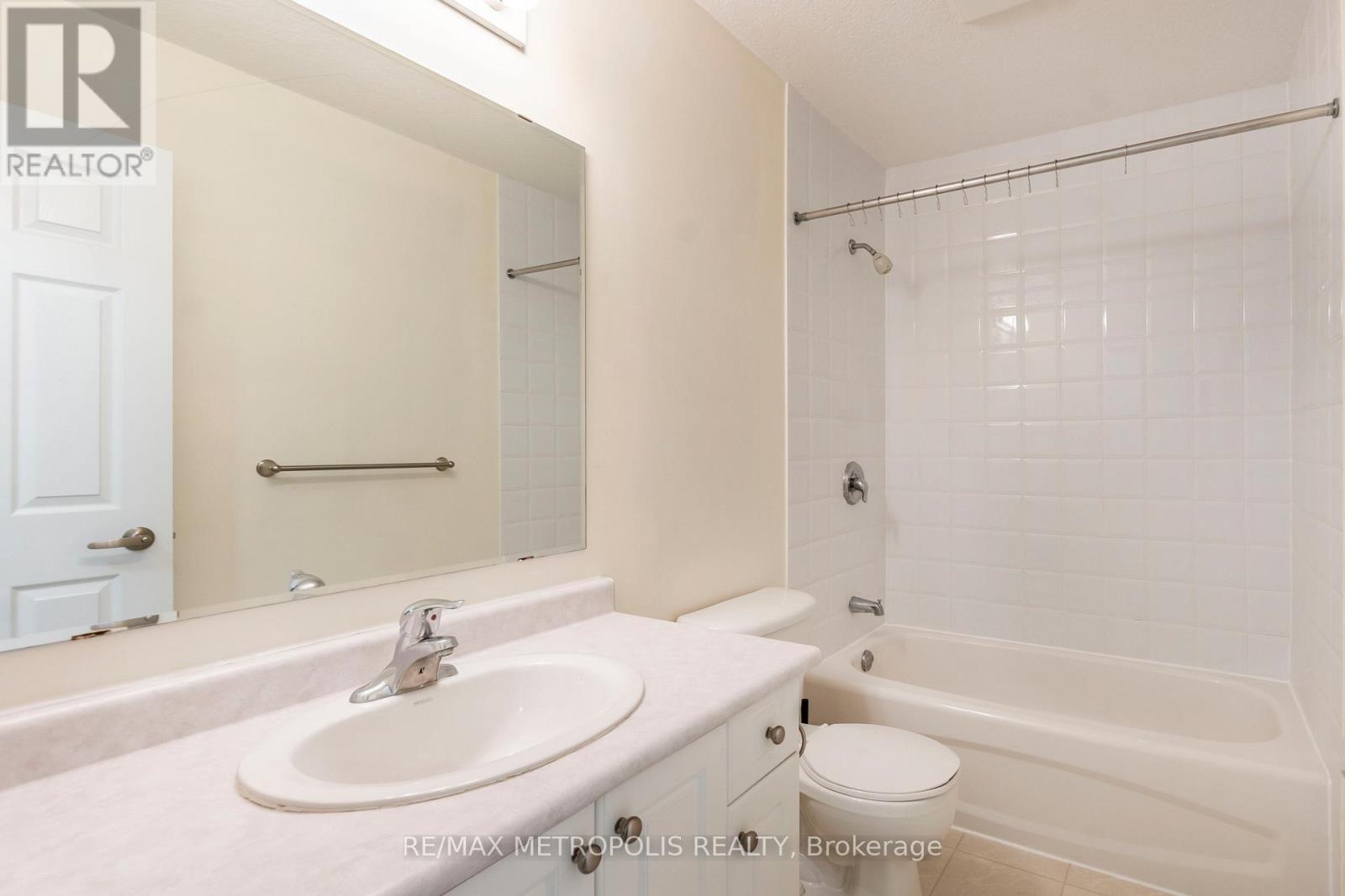 C15 - 619 Wild Ginger Avenue, Waterloo, Ontario  N2V 2X1 - Photo 26 - X12437434